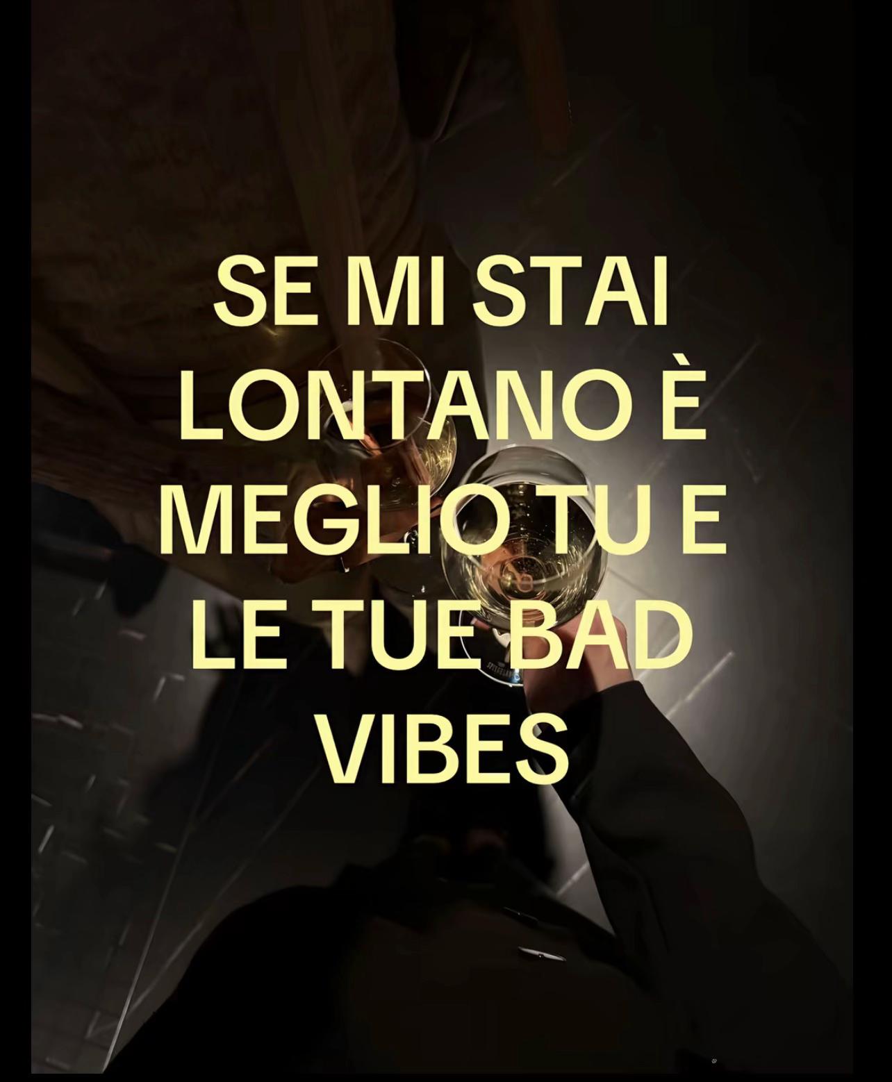@Laura🪽