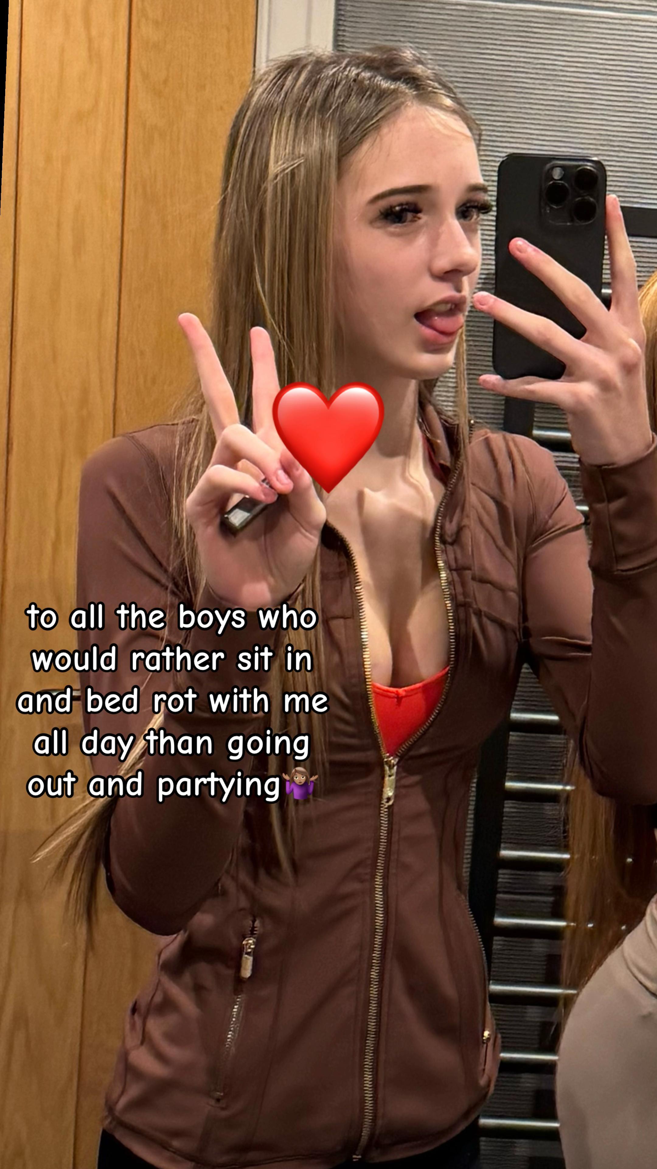 @lilah👩🏻&zwj;🎤