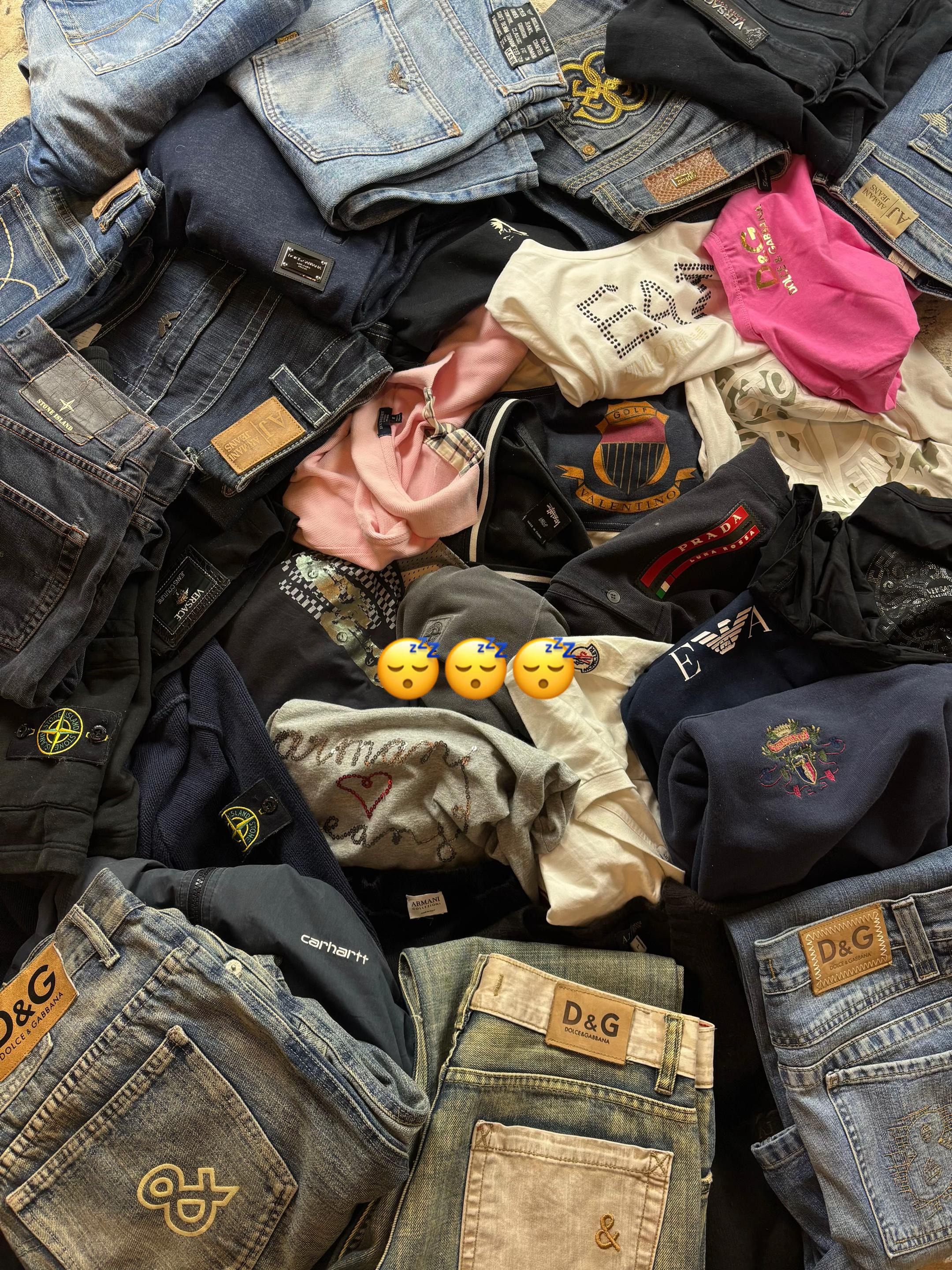 @Your pants plug