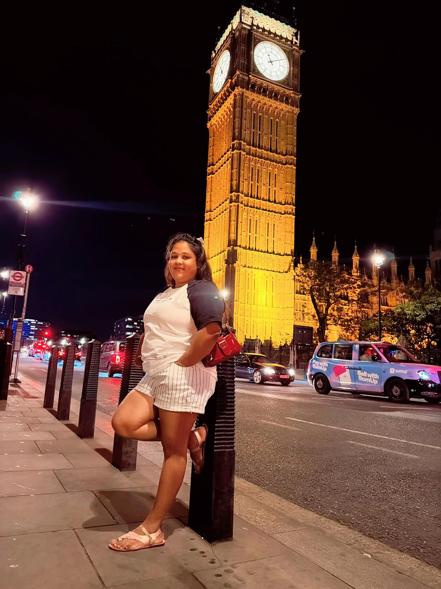 @𝐇𝐀𝐍𝐒𝐈 🇬🇧🇱🇰