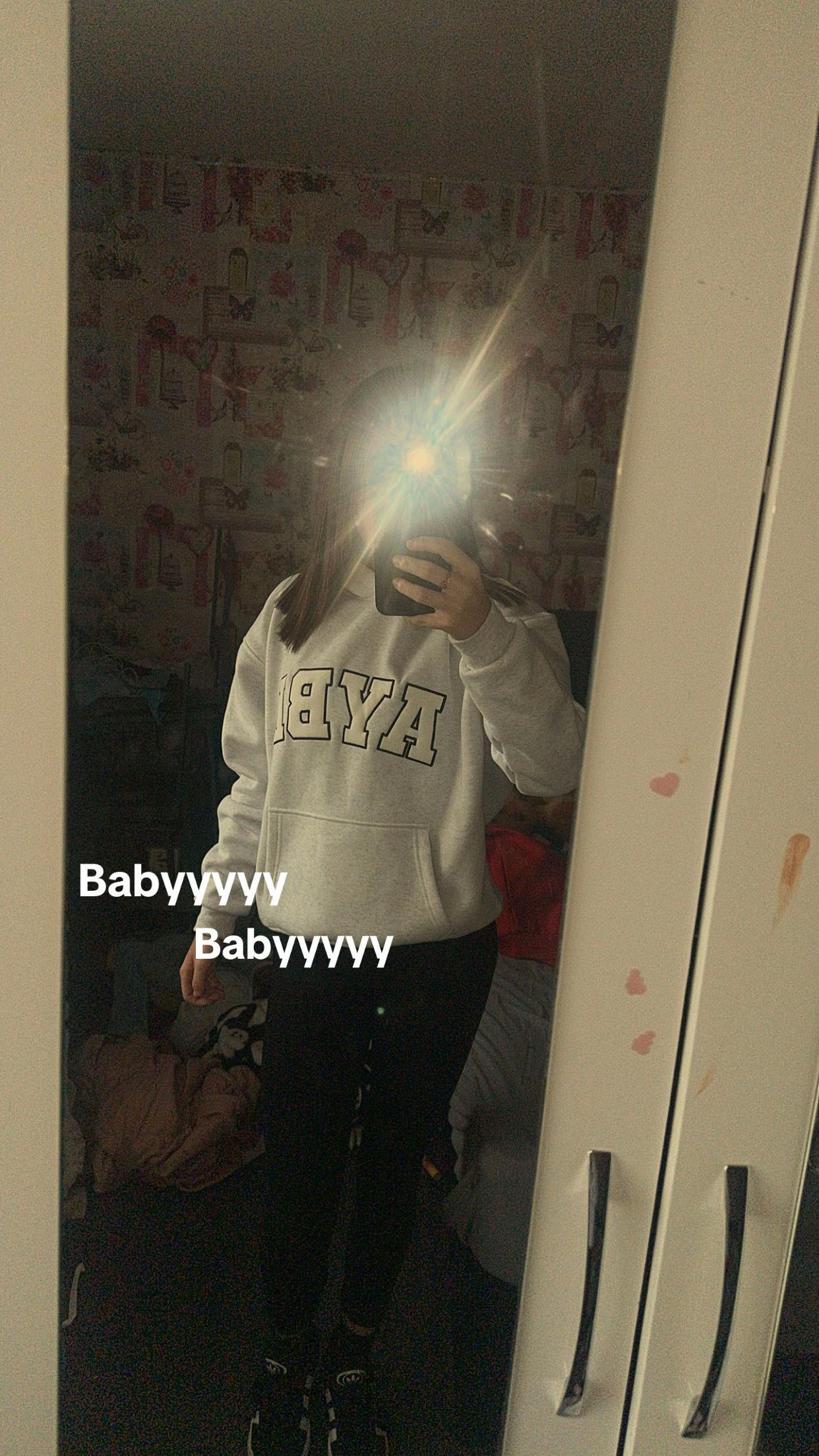 @maisie x