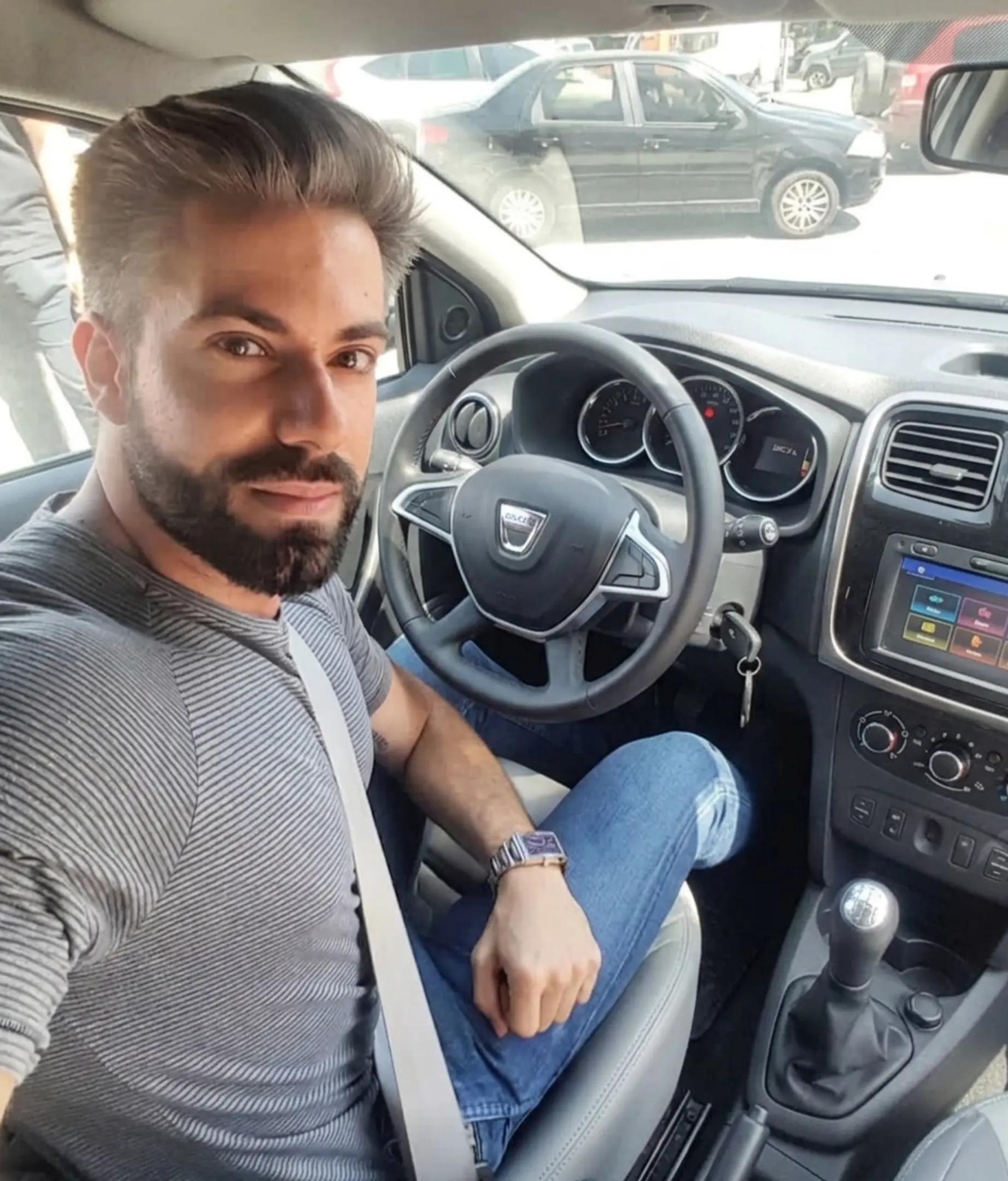 @aziz bin tachfin♓ⵣ♓🇮🇨 💙💚💛