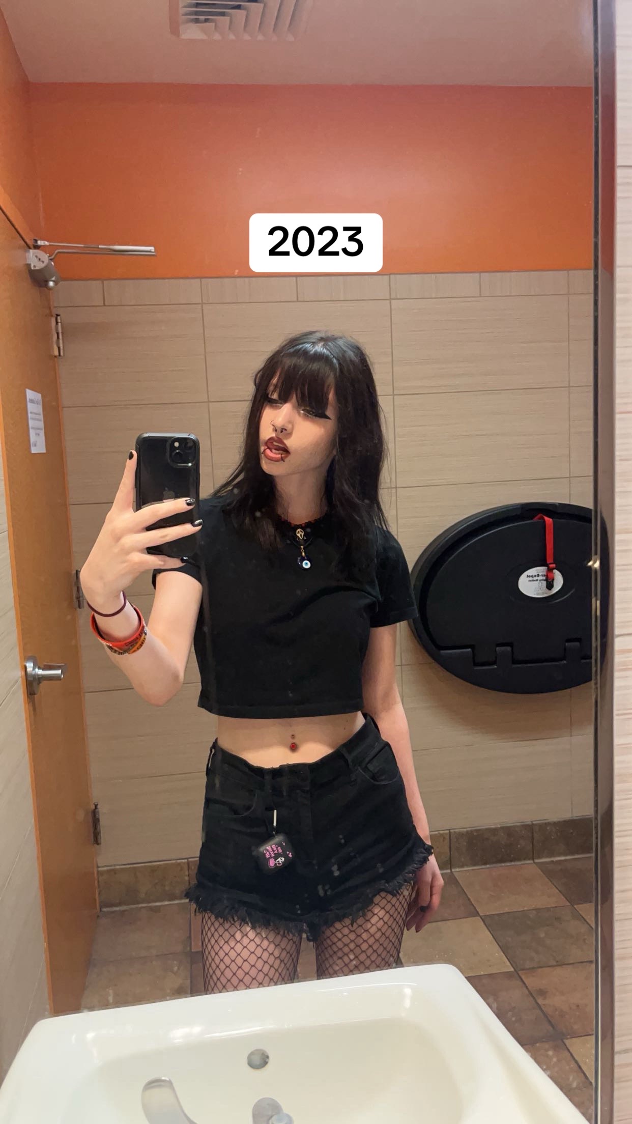 @emma-lee