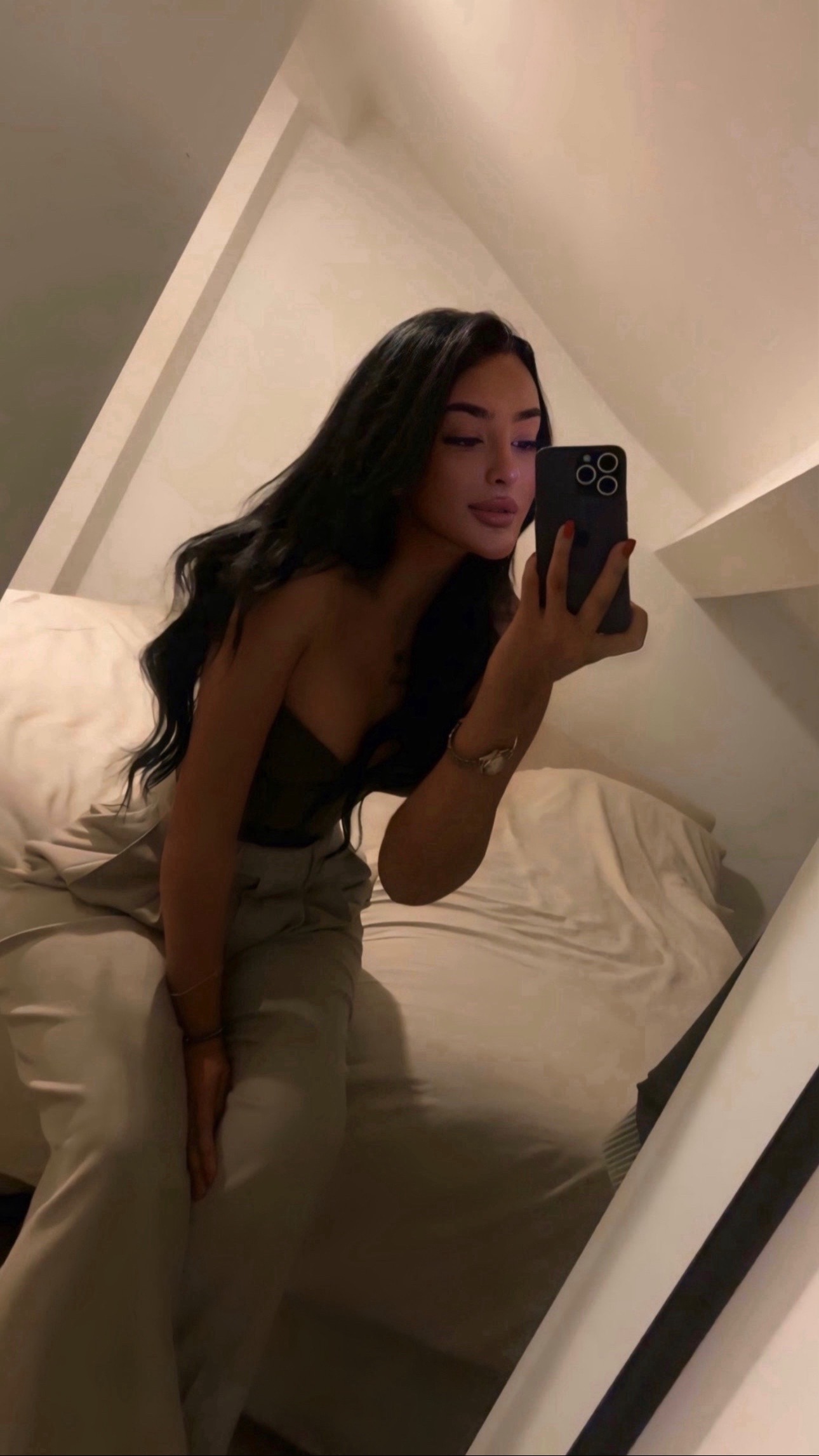 @eseniniaa