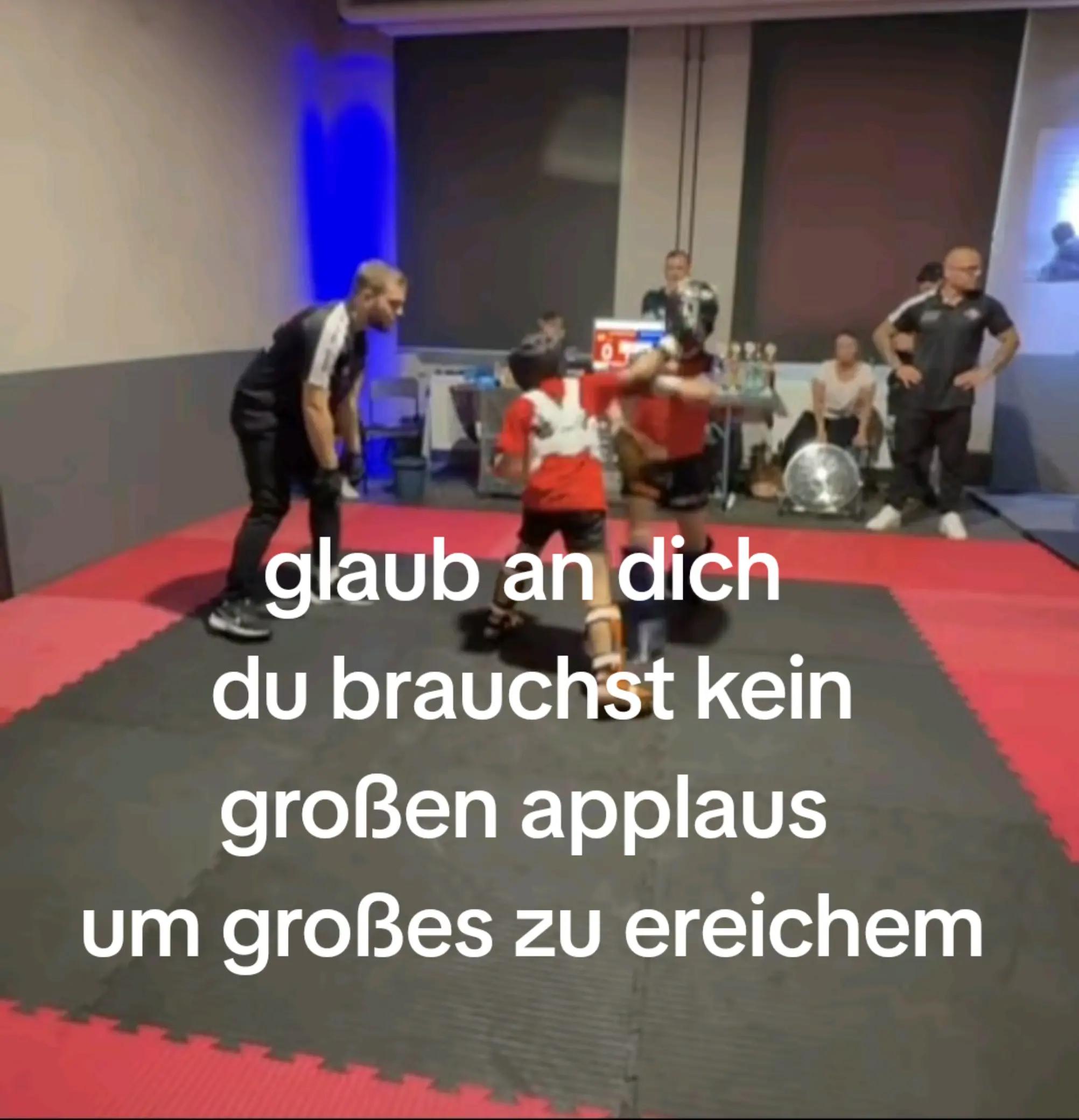 @Dean_229🥊🥊