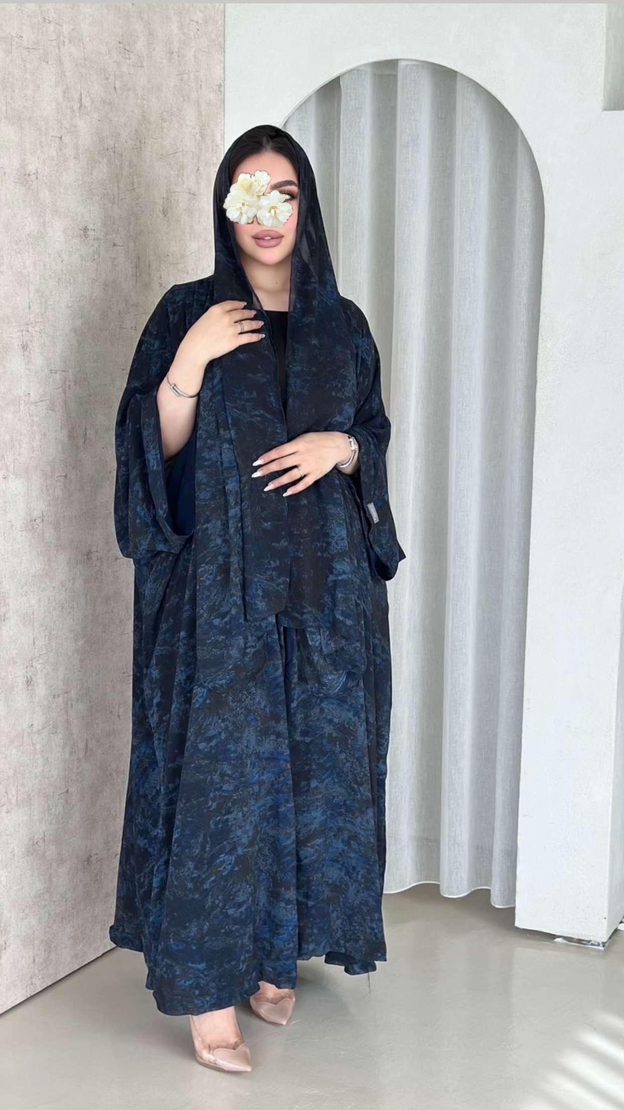 @GRAY.ABAYA_q8