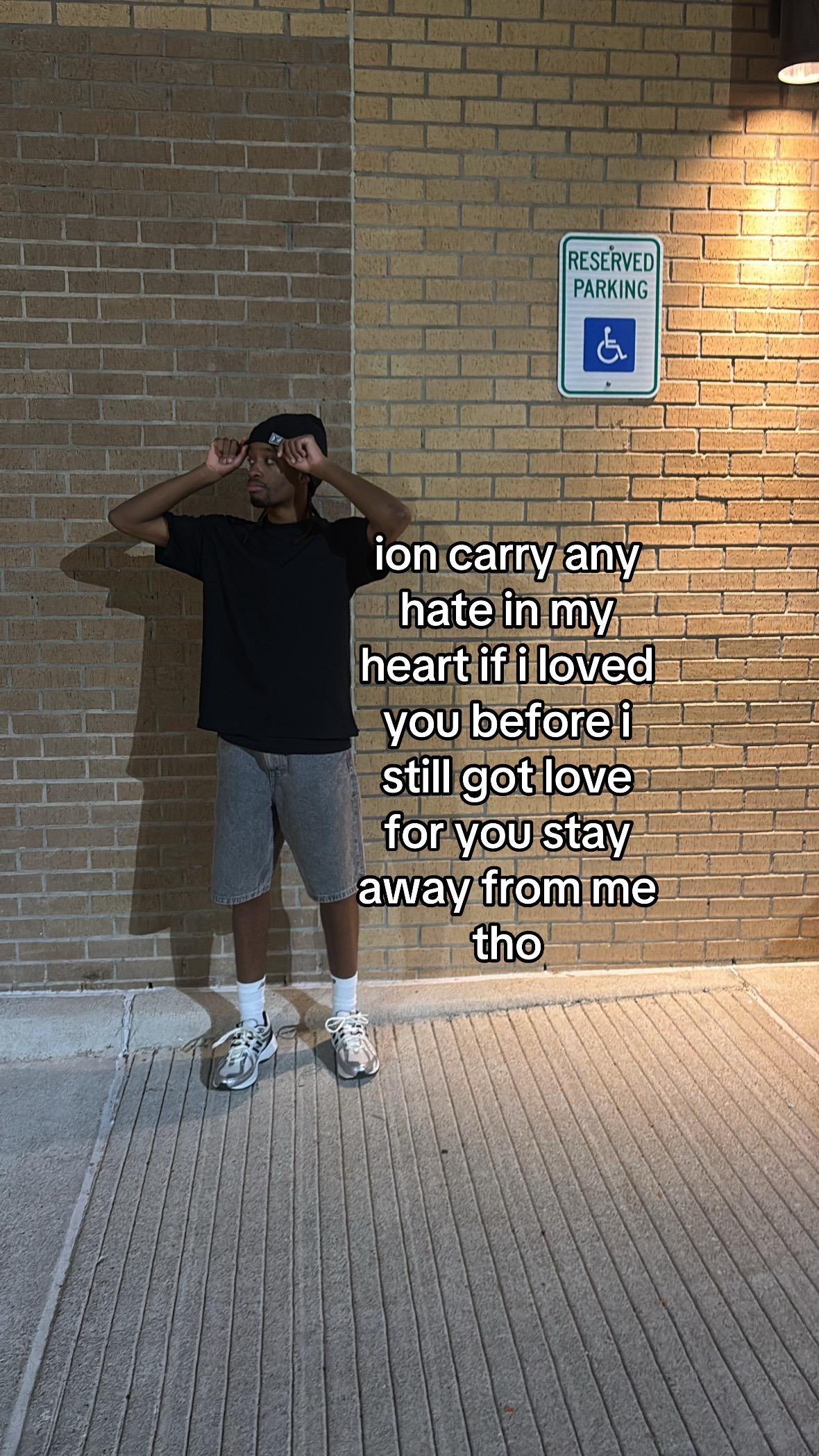 @🏳️