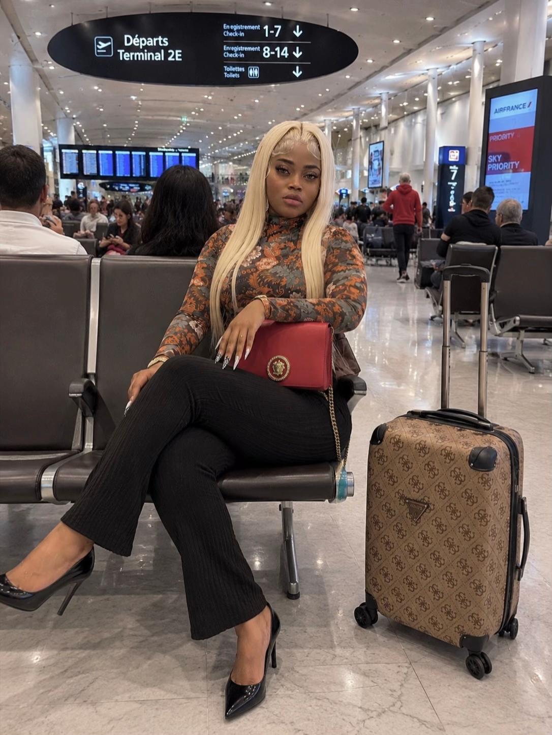 @Biggest Queen