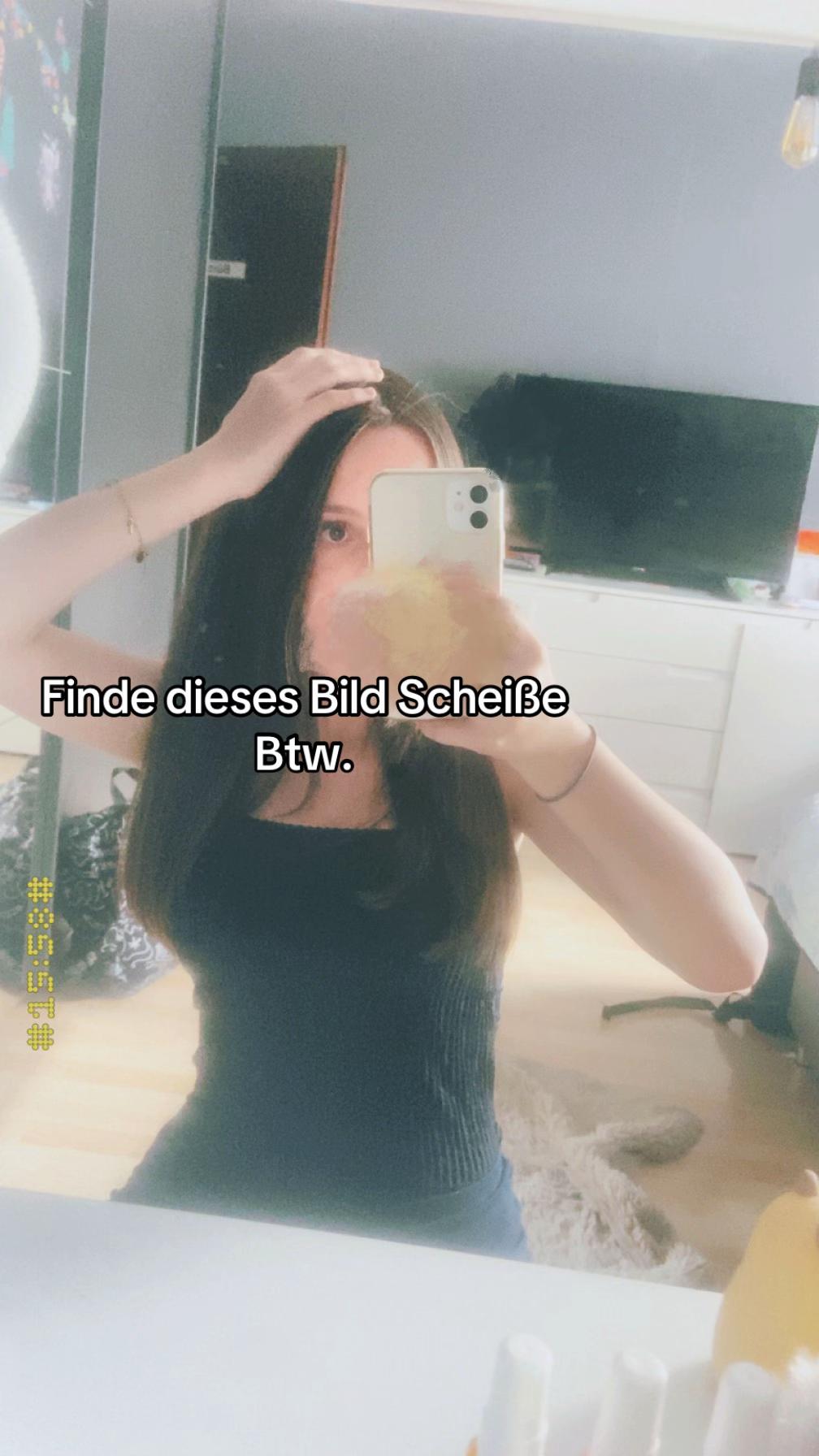 @𝒩 ' 🥥🌺