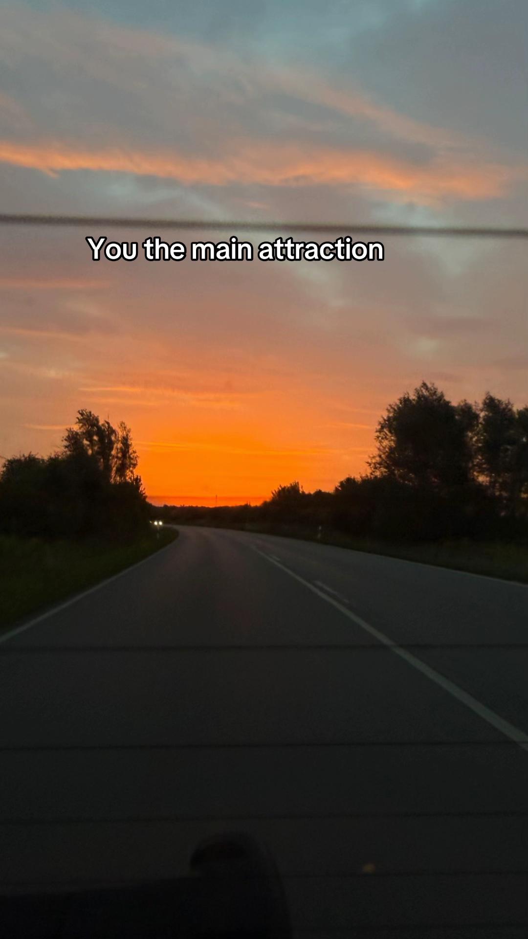 @𝓒𝓮𝓵𝓲𝓷𝓪🌊🌺🐬