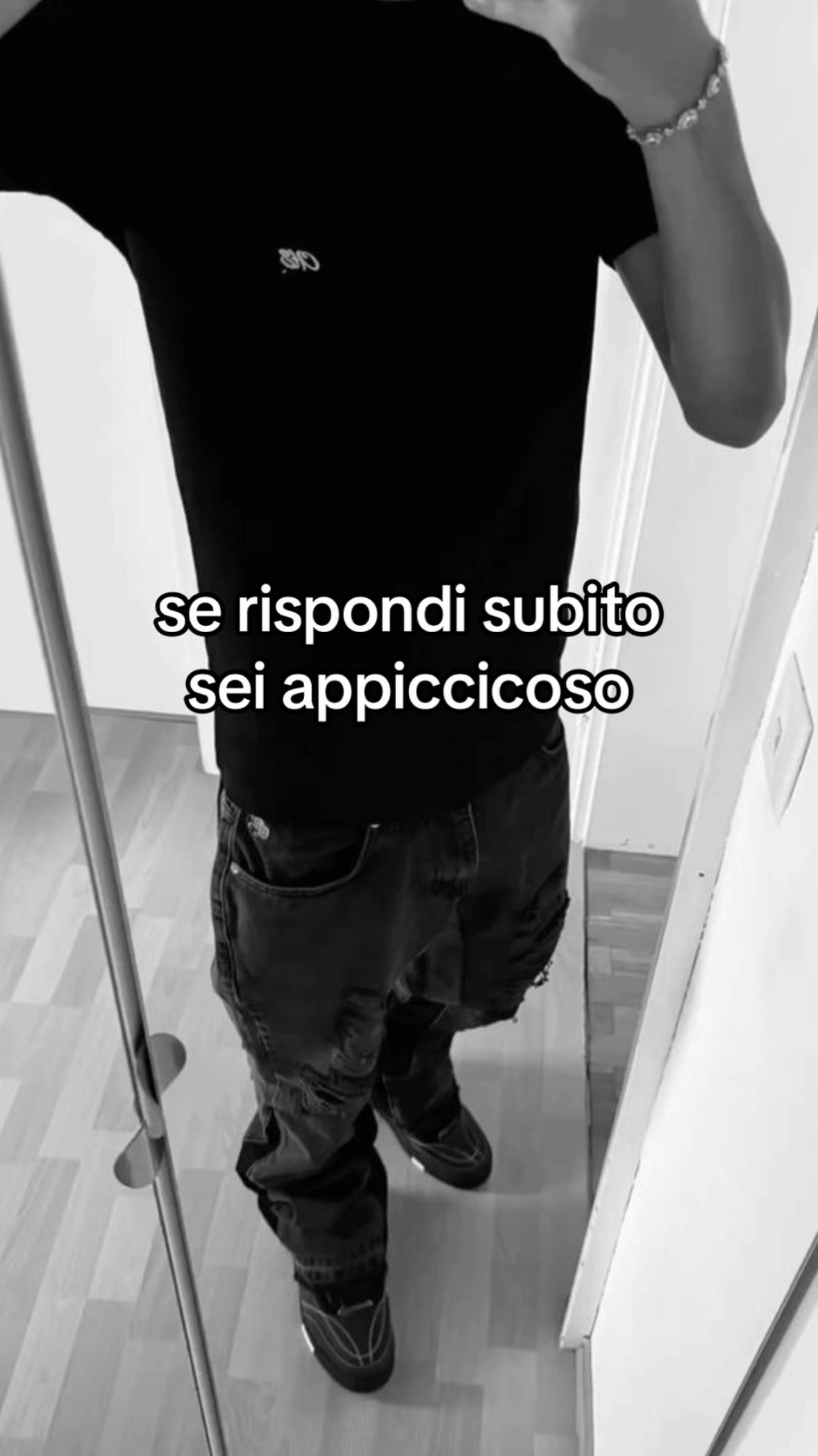 @✟
