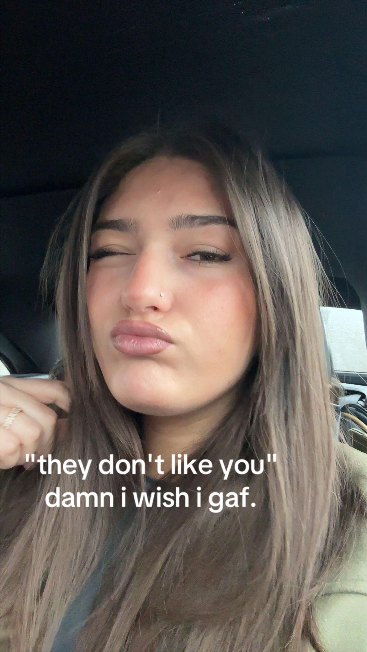 @elnaz