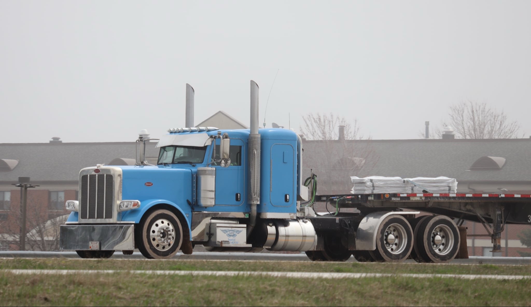 @WiscoBigRigs