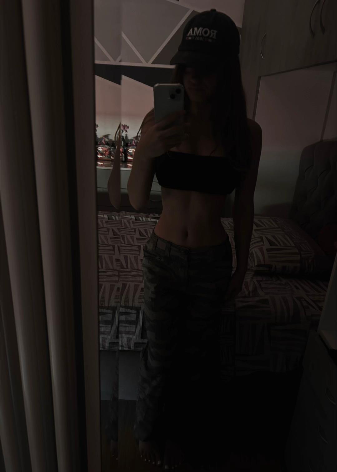 @Larii