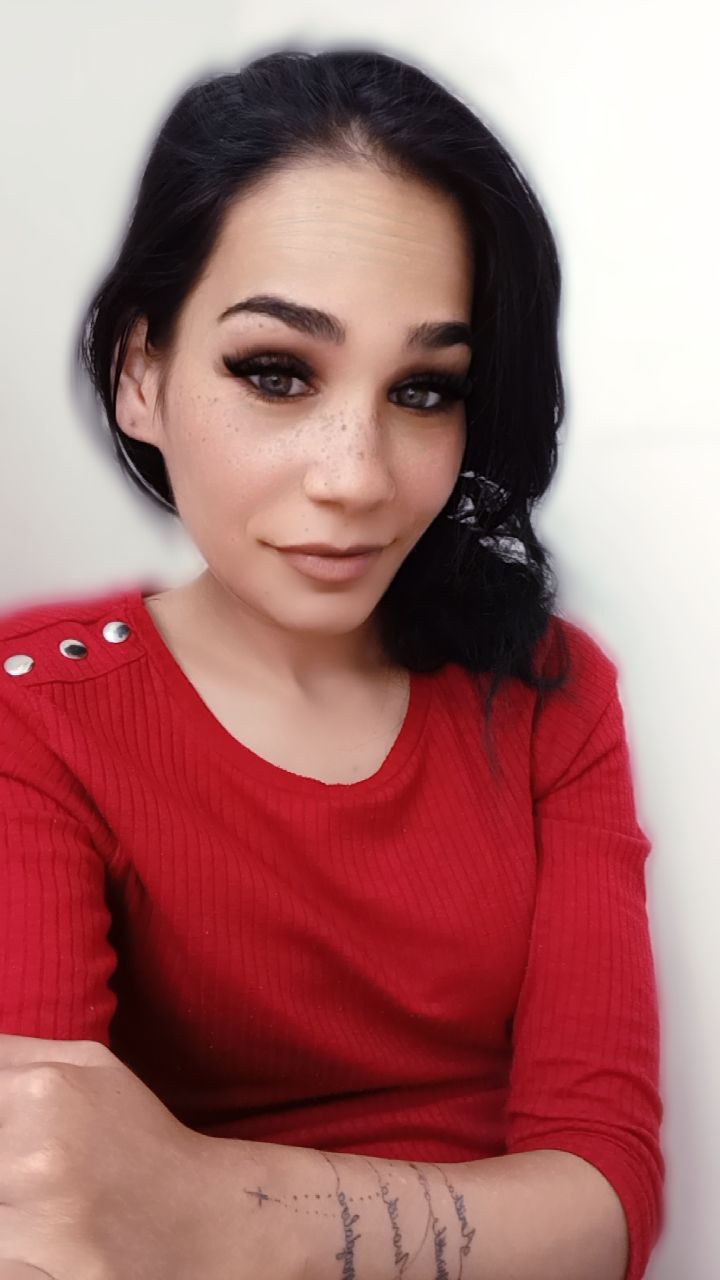 @Anička