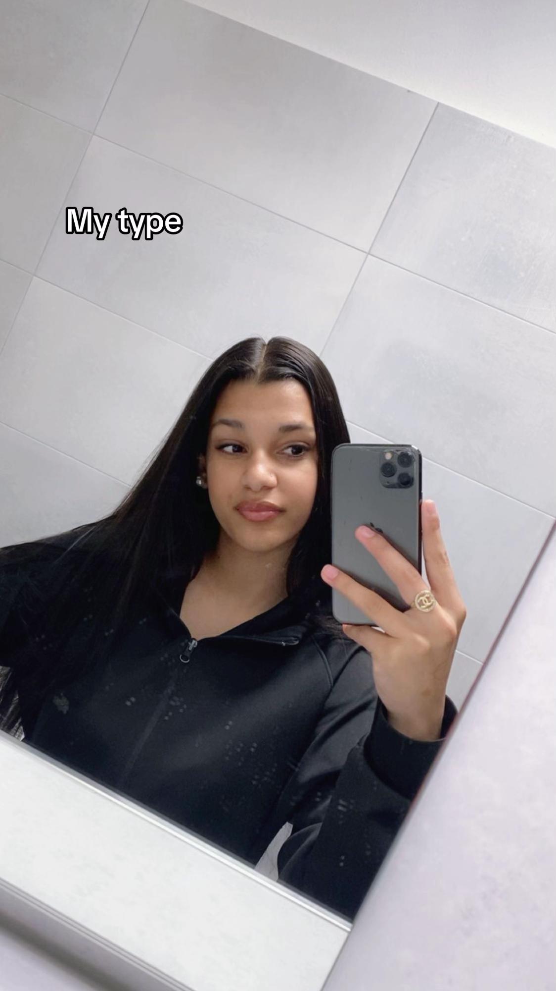 @🪽mallika🪽