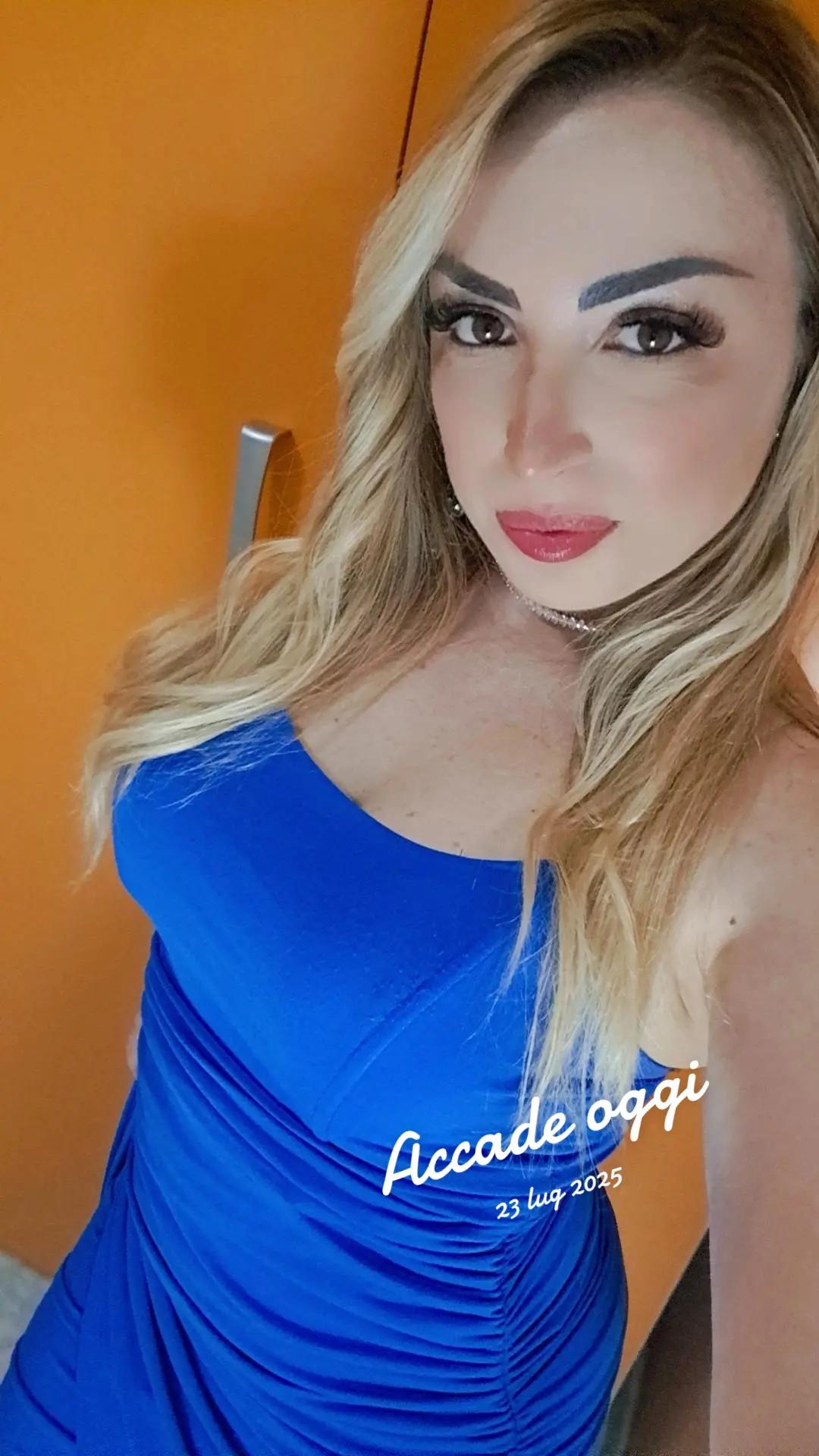 @Fabiana • Ti segue