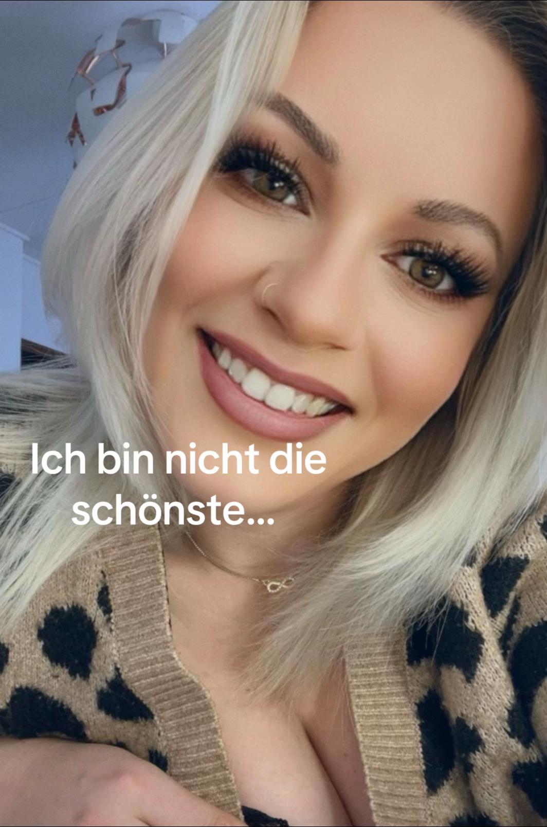 @🦋💫 Nora