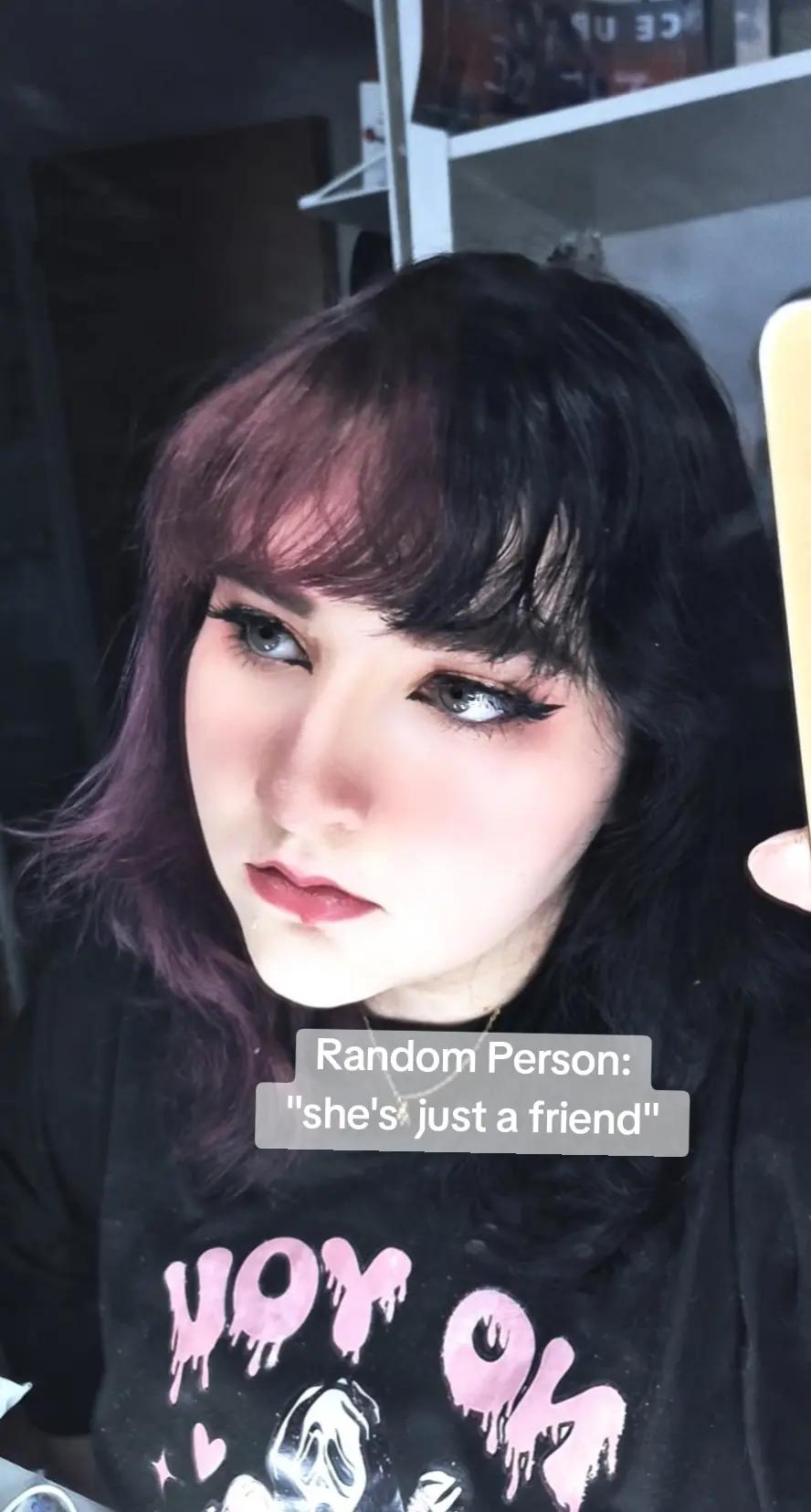 @𝓐𝓼𝓱⁷⁰⁷𔓐𑇓