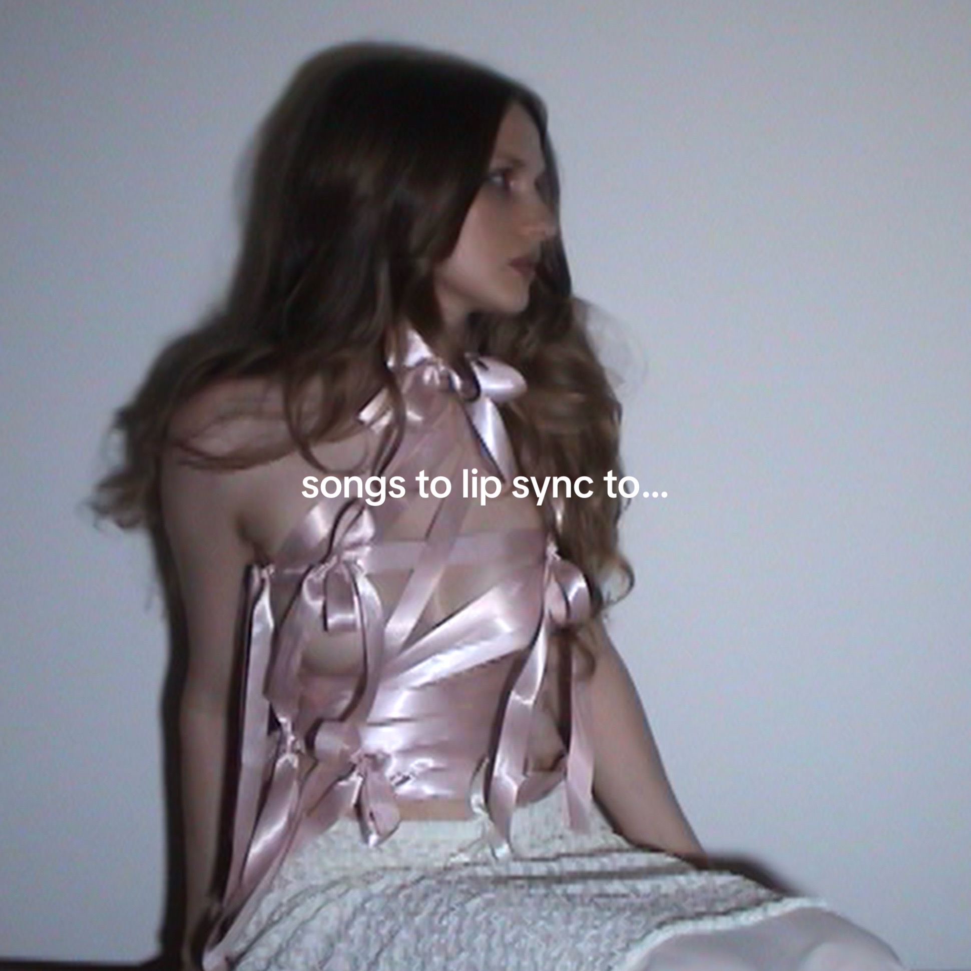@YNEHYA
