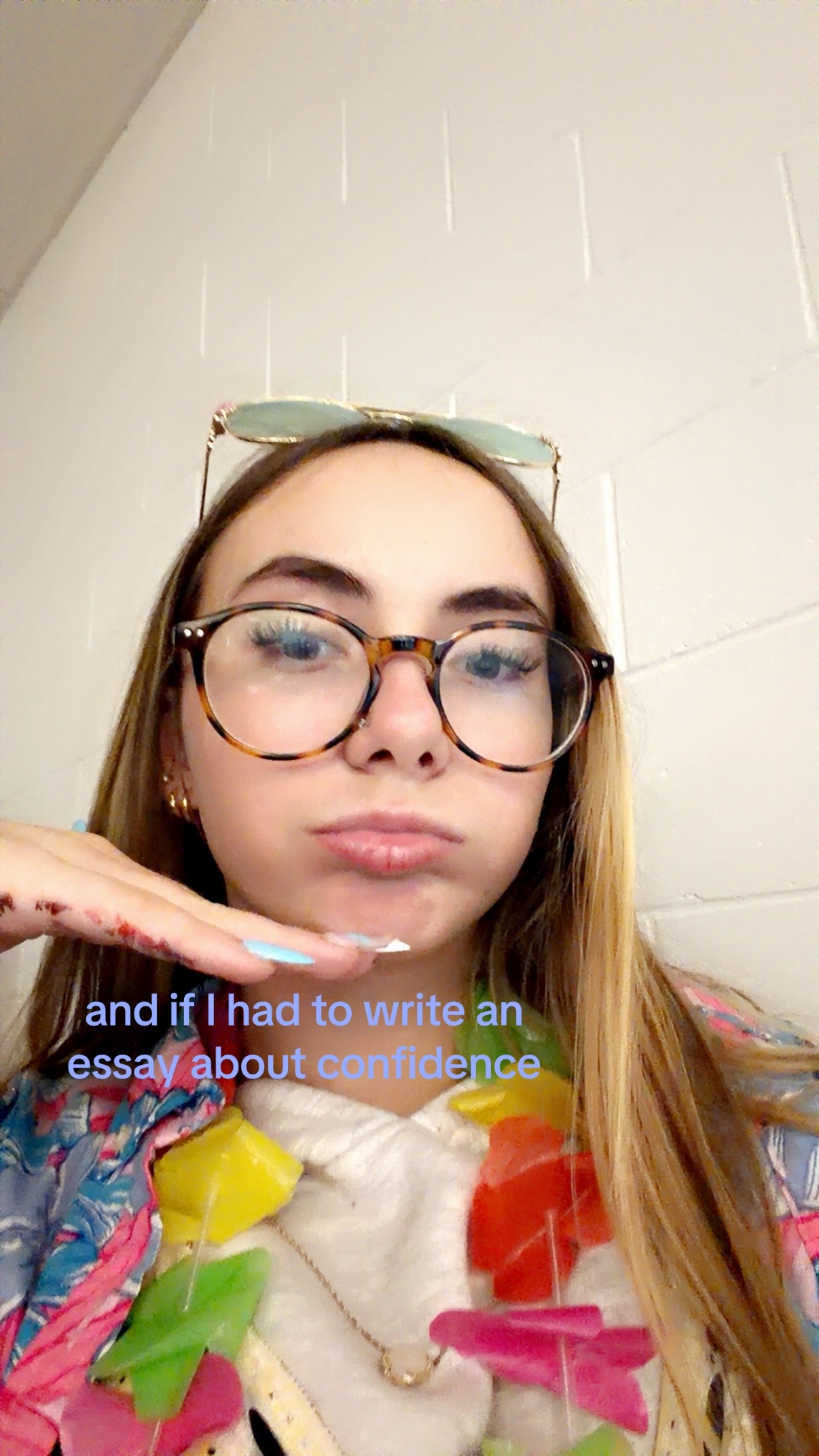 @???