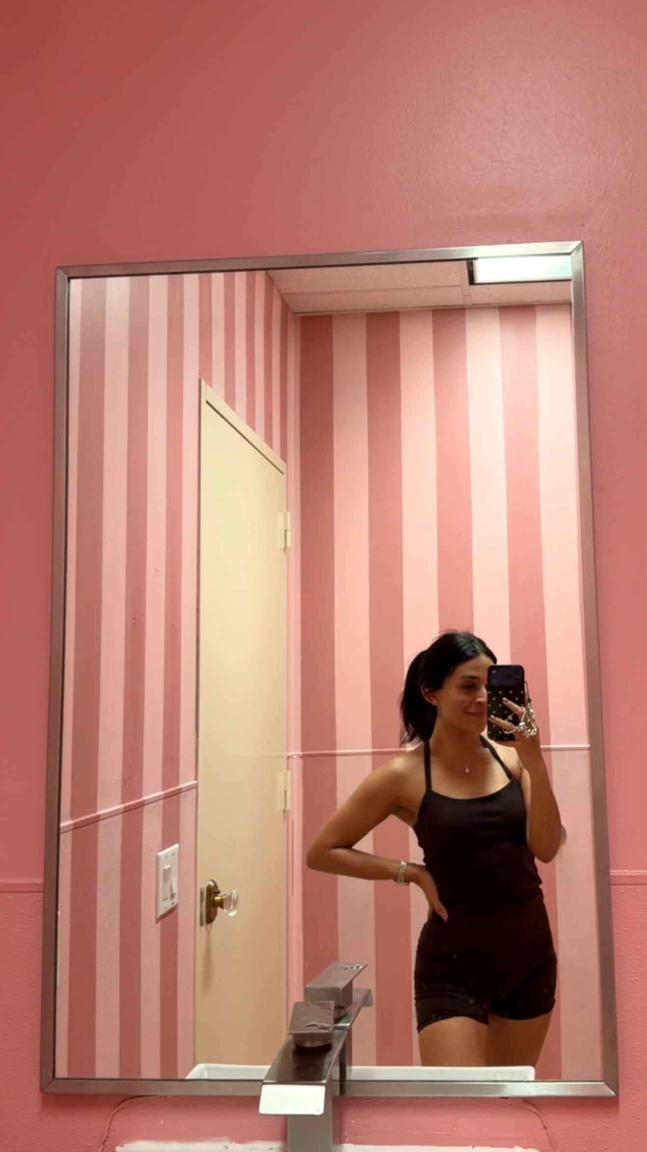 @jasminguevara