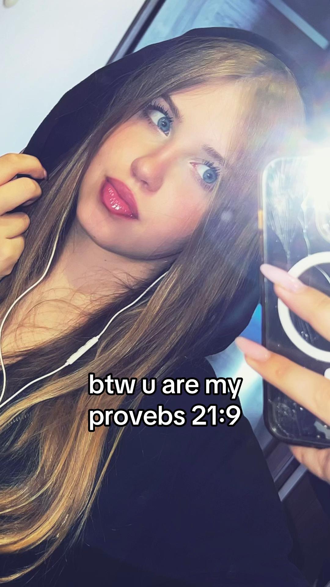 @leanaagg