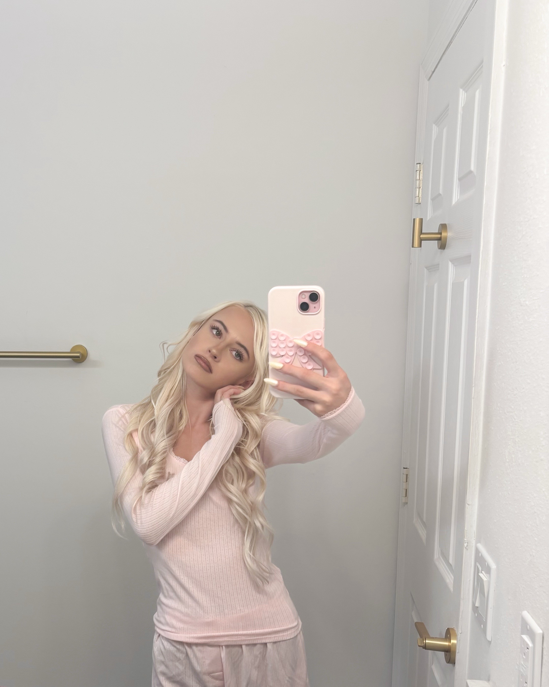 @loveydoveyolivia