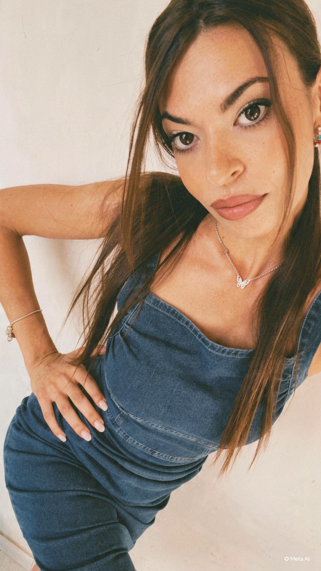 @Luana🌻