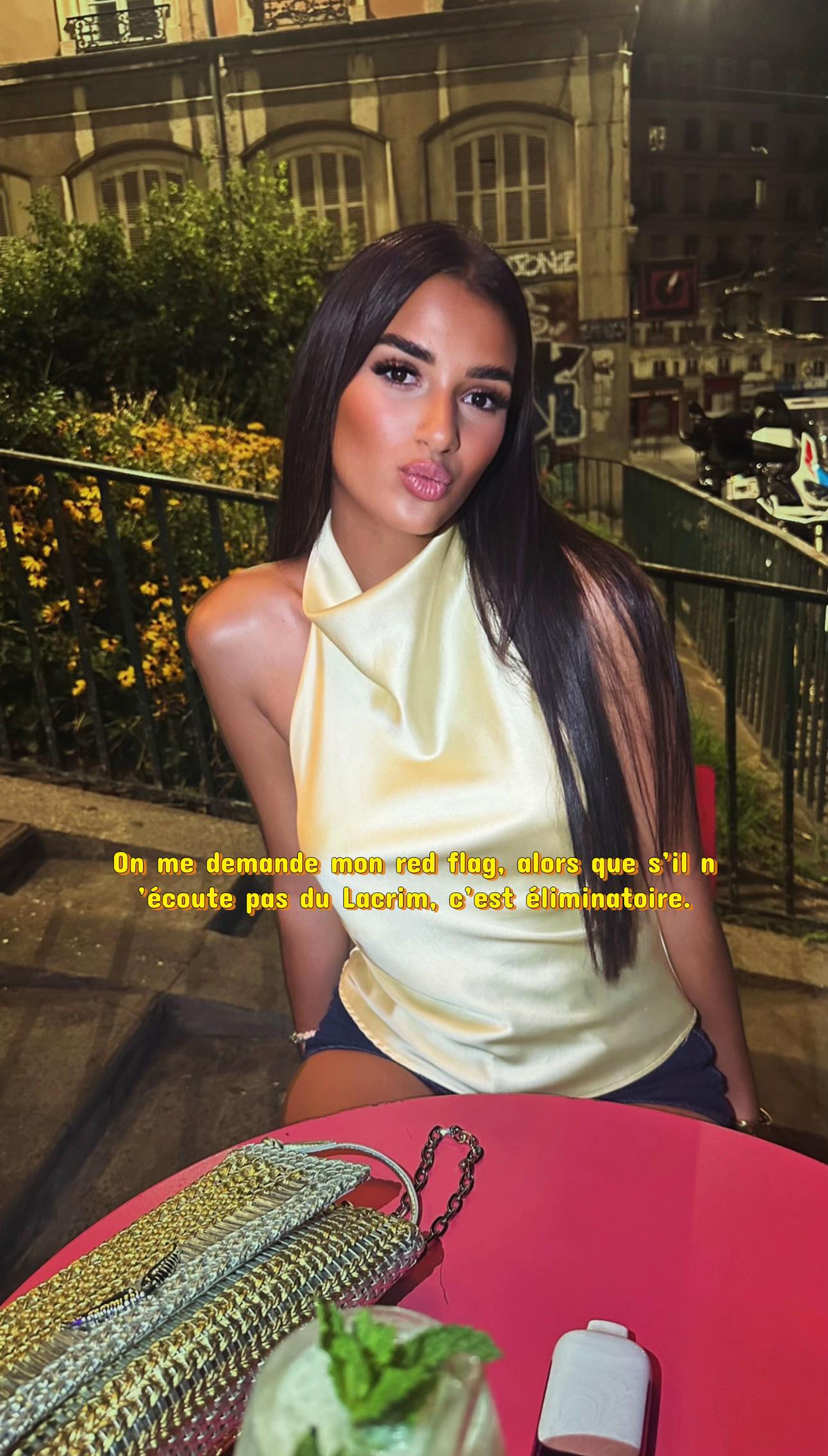 @𝐑𝐀𝐘𝐀.𝐁𝐋𝐊🥂