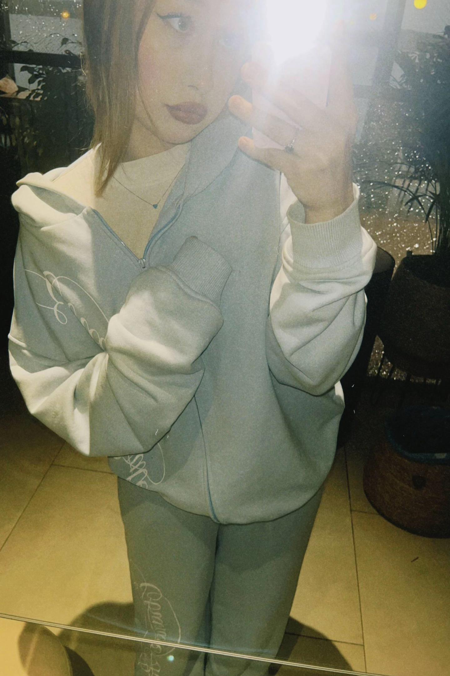 @Jeaaana