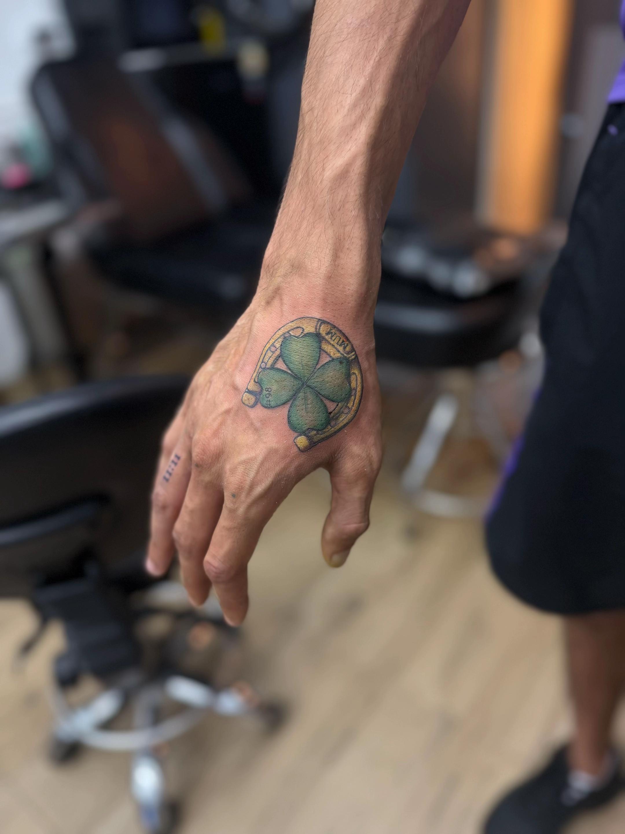 @Inlay Ink Tattoo