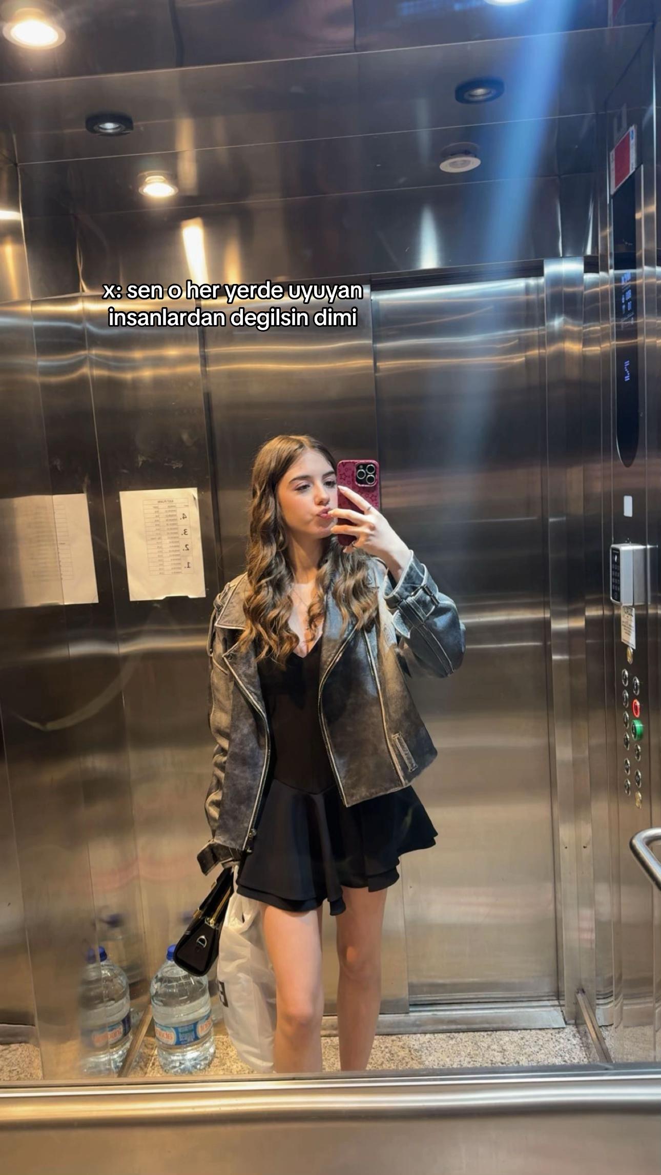 @Ceyy