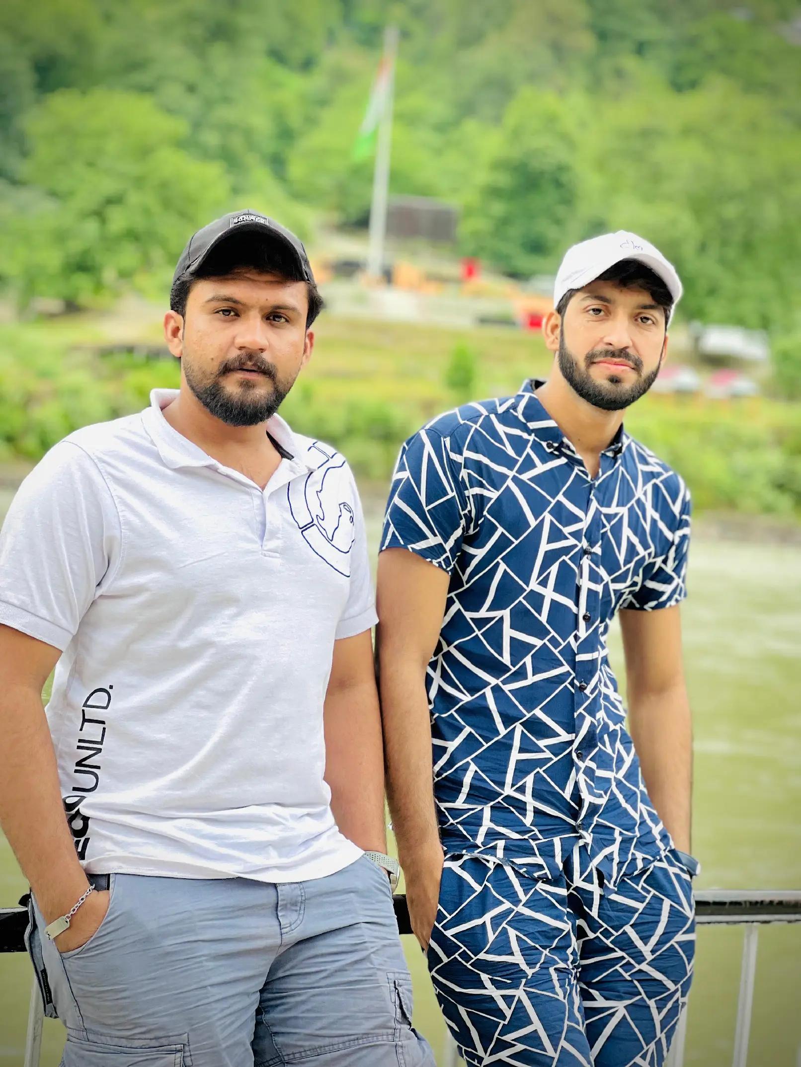 @𝐑𝐎𝐌𝐄𝐎 ✌🏻