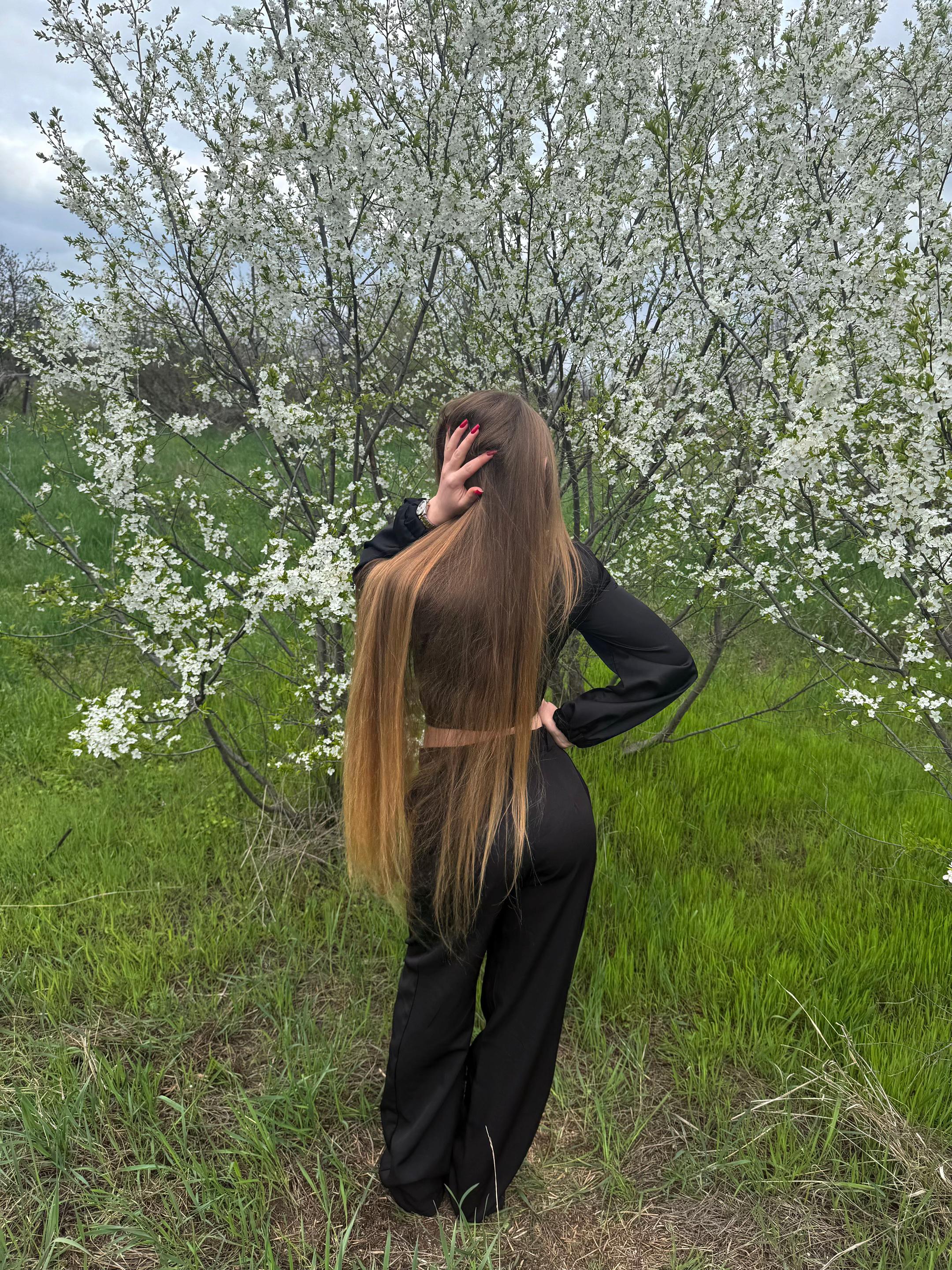 @888