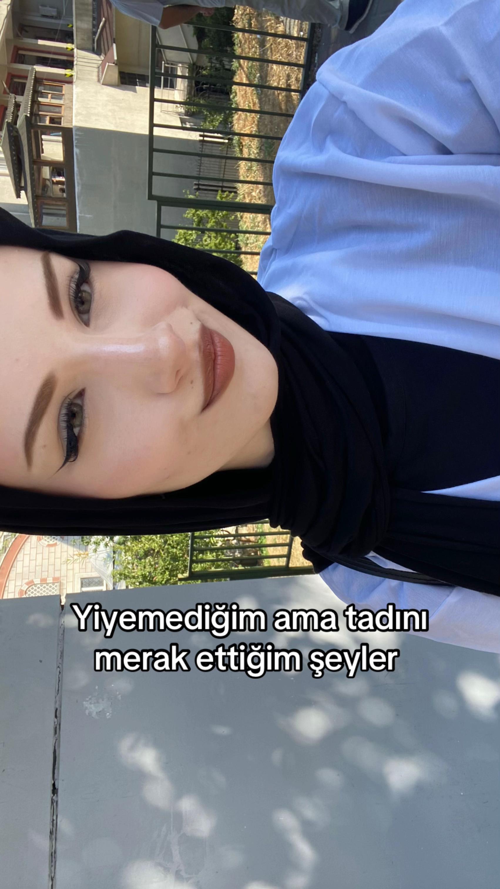 @Nesli