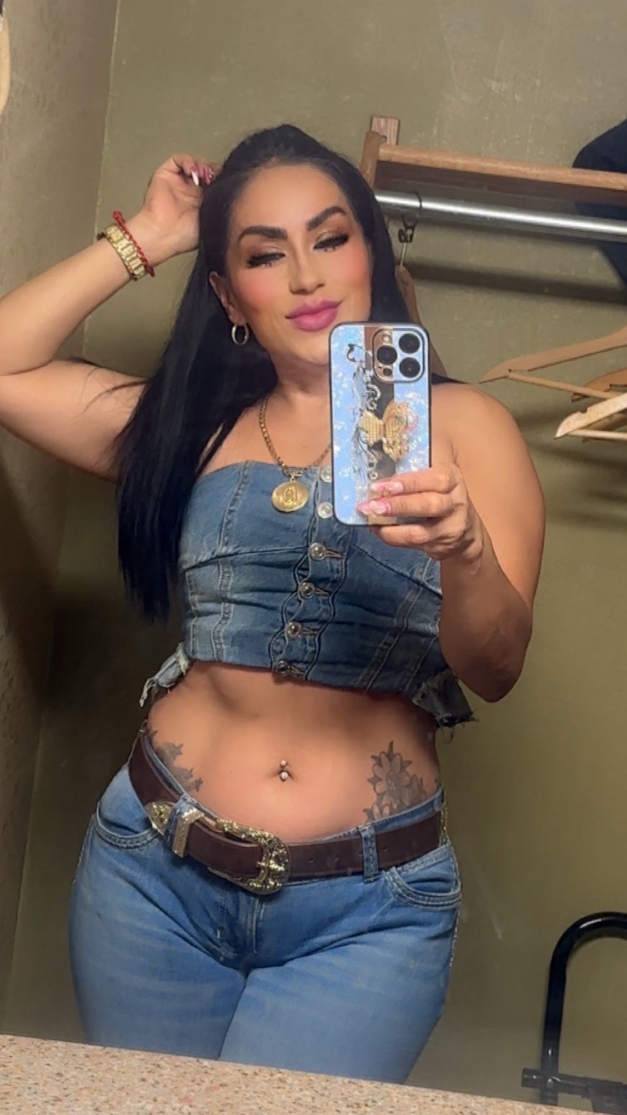 @Gloria Contreras