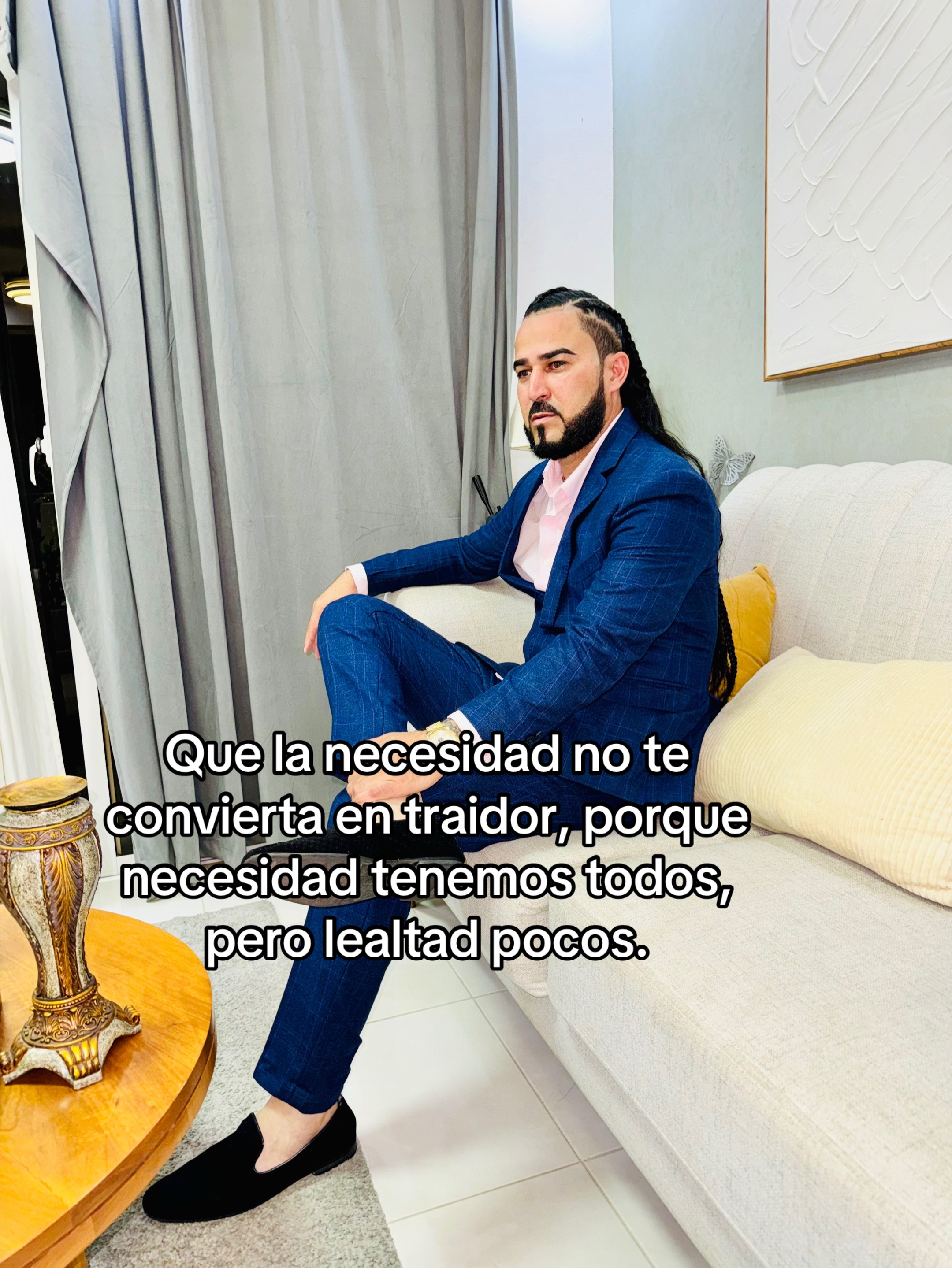 @Fari Reyes