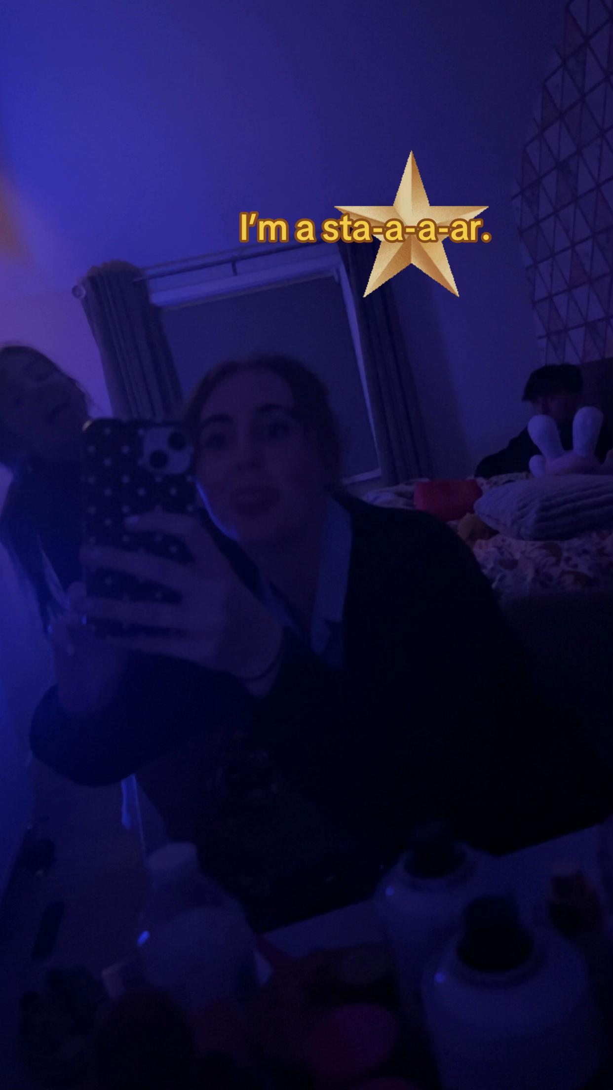 @Jσƈιҽ