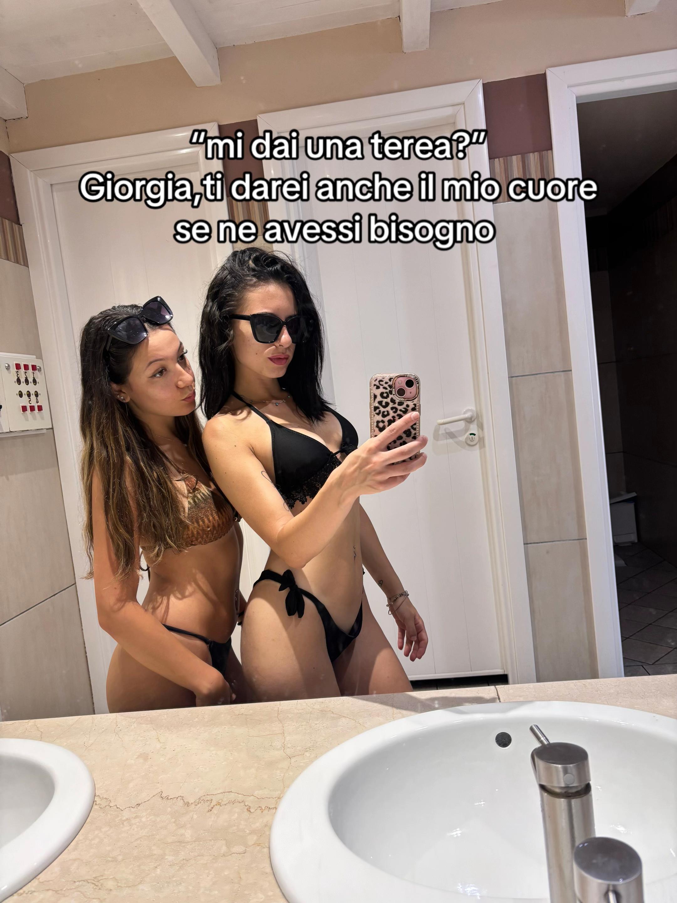 @Aurora Calamia