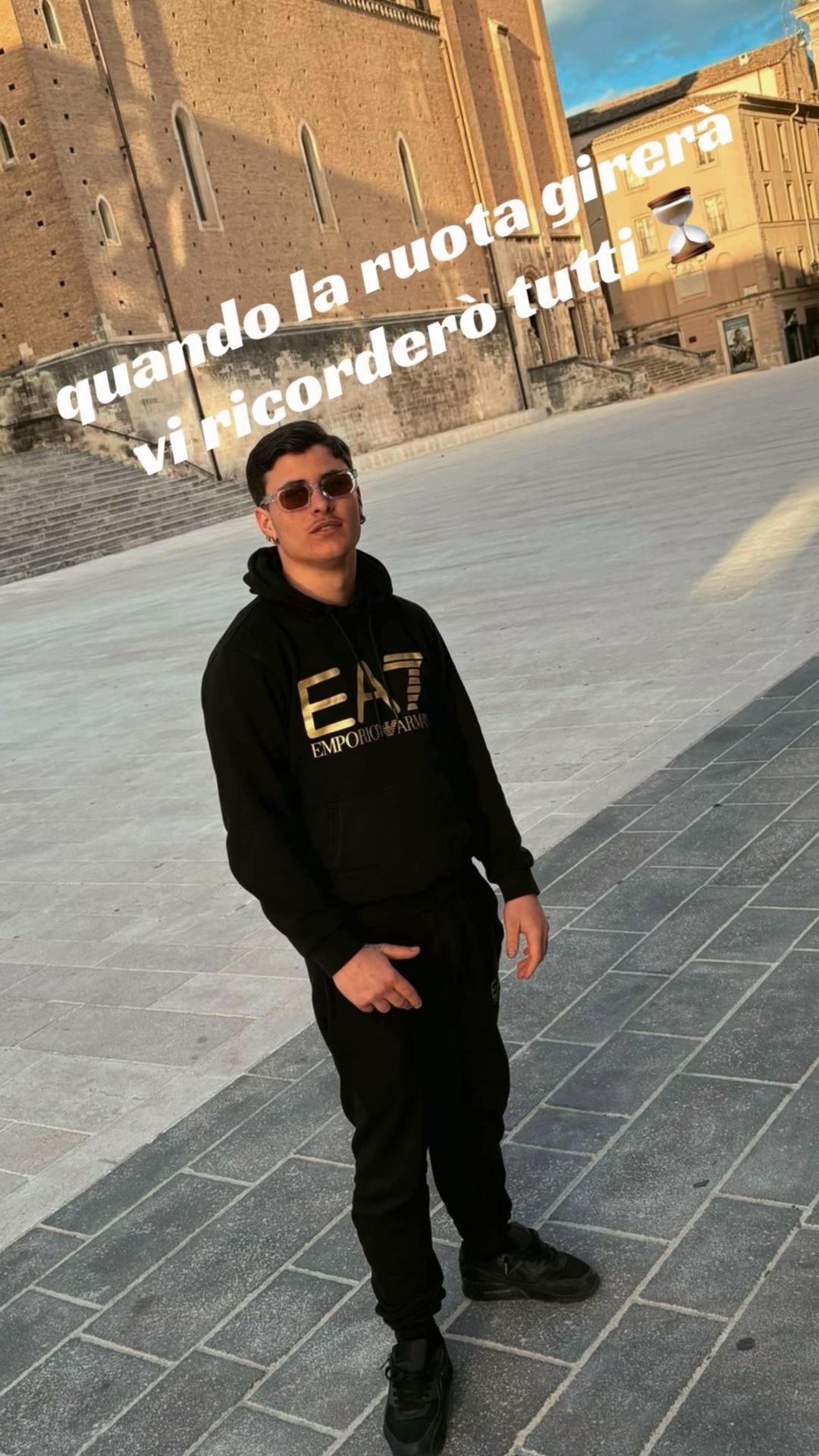 @H K ⏳👑