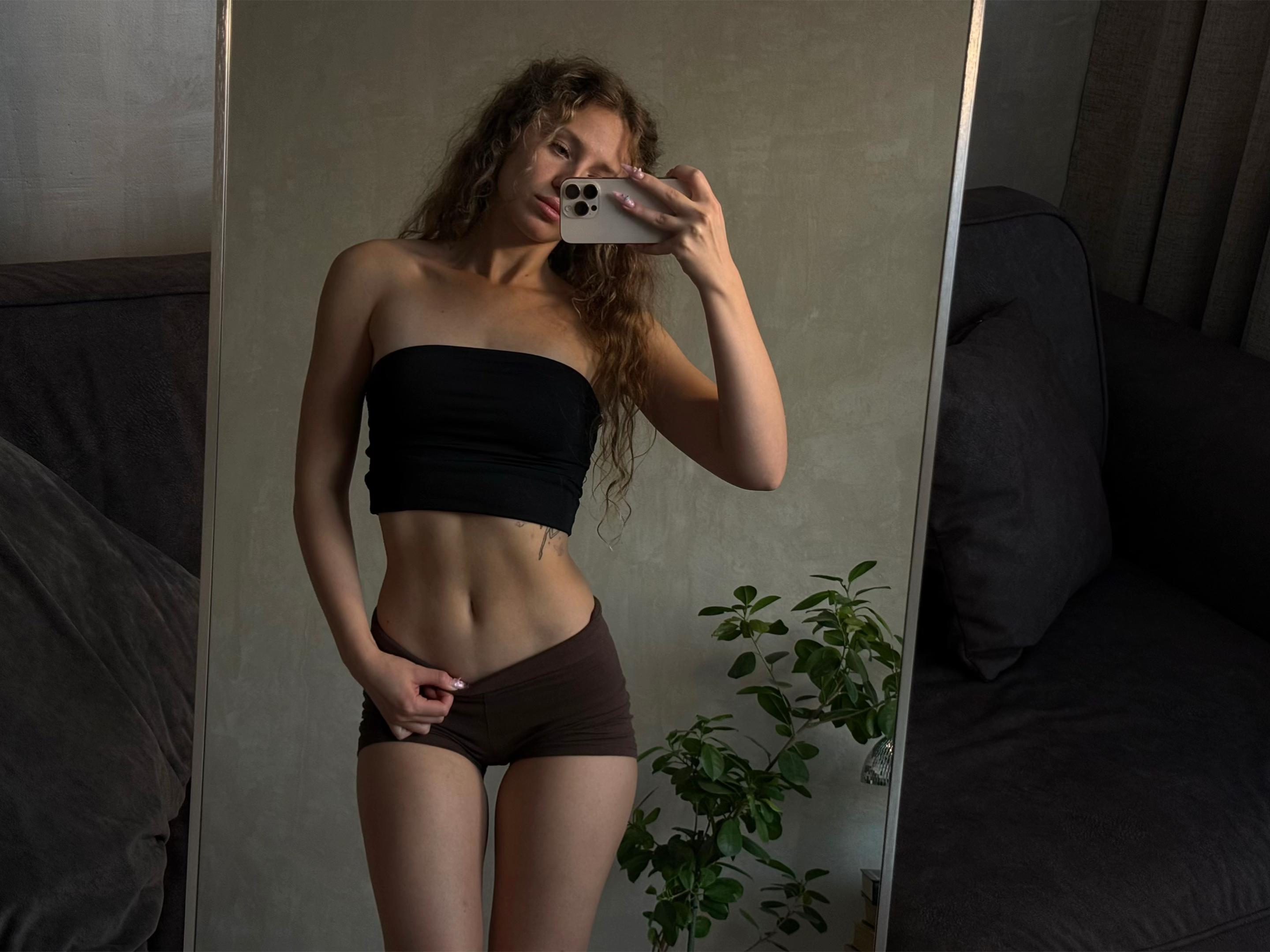 @тгк: pollyderia