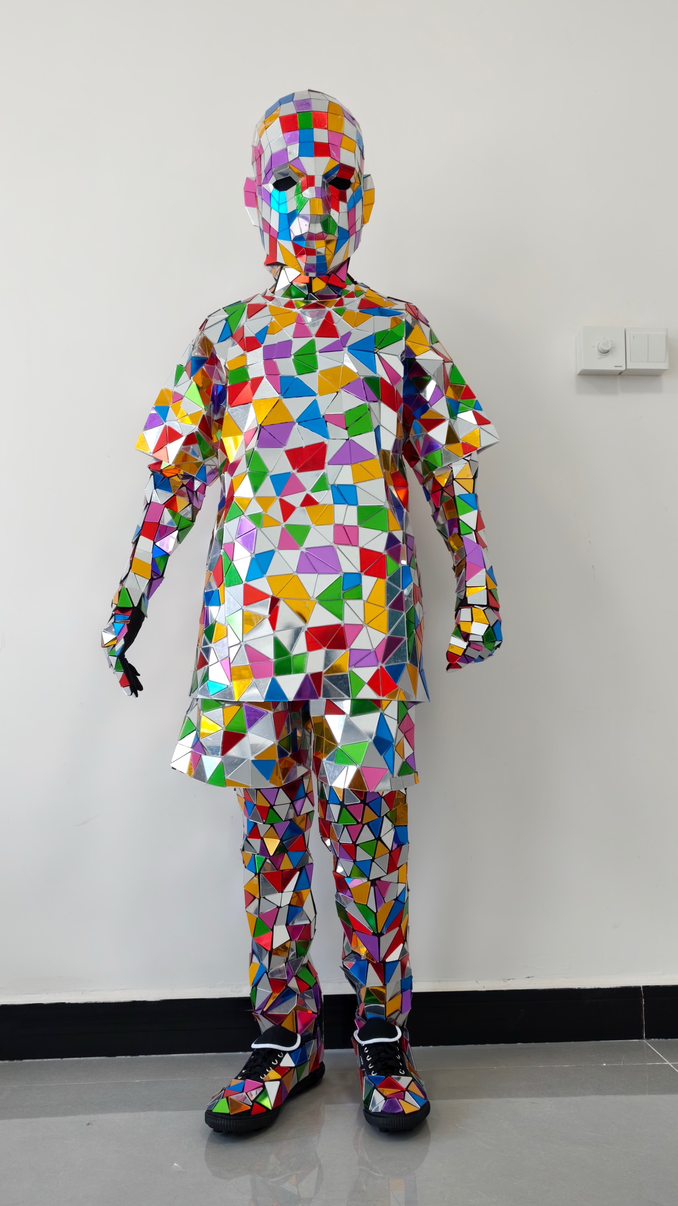 @vsledmirrorcostumes