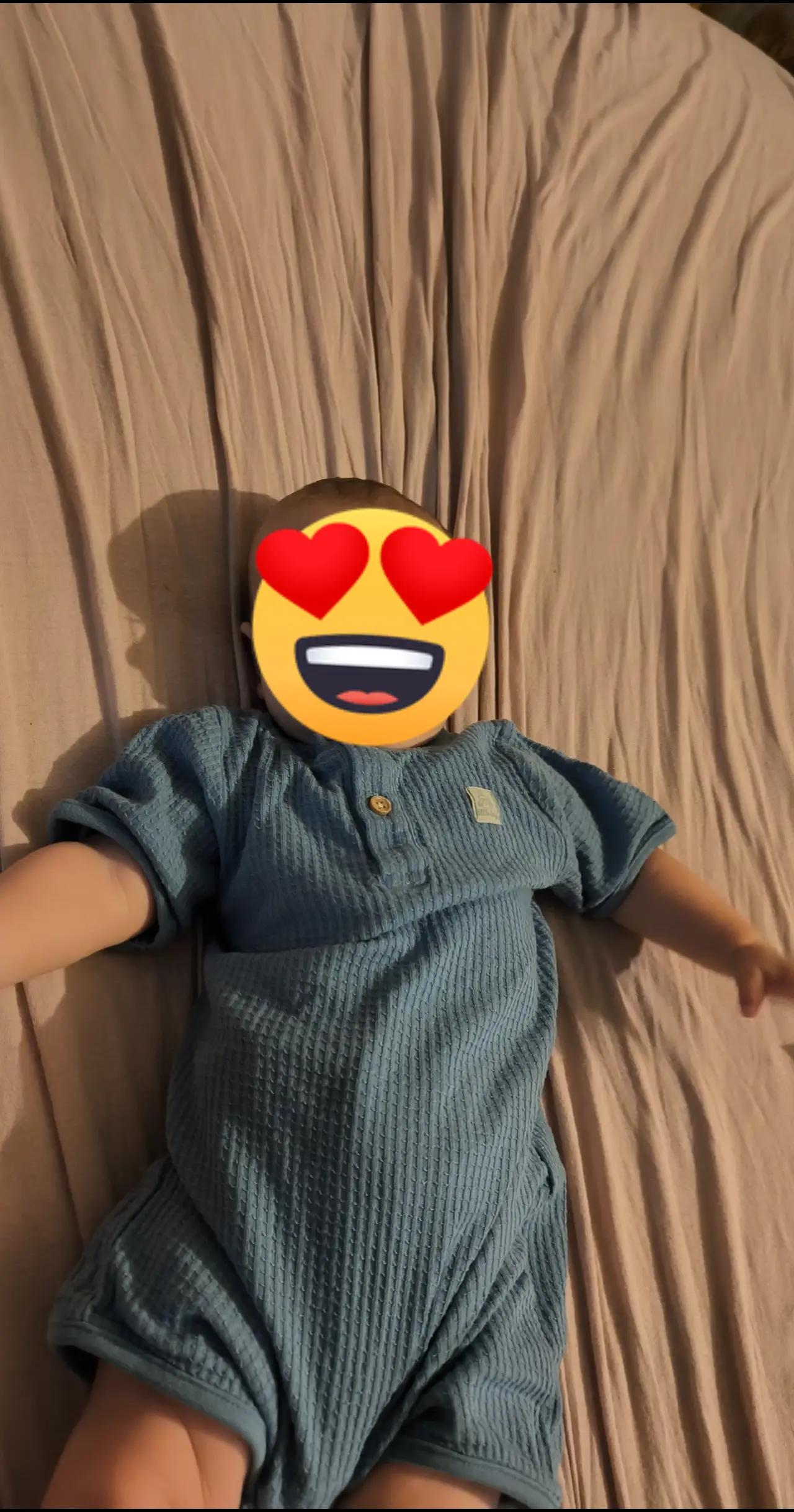 @mom_of_noah 👶👣💙
