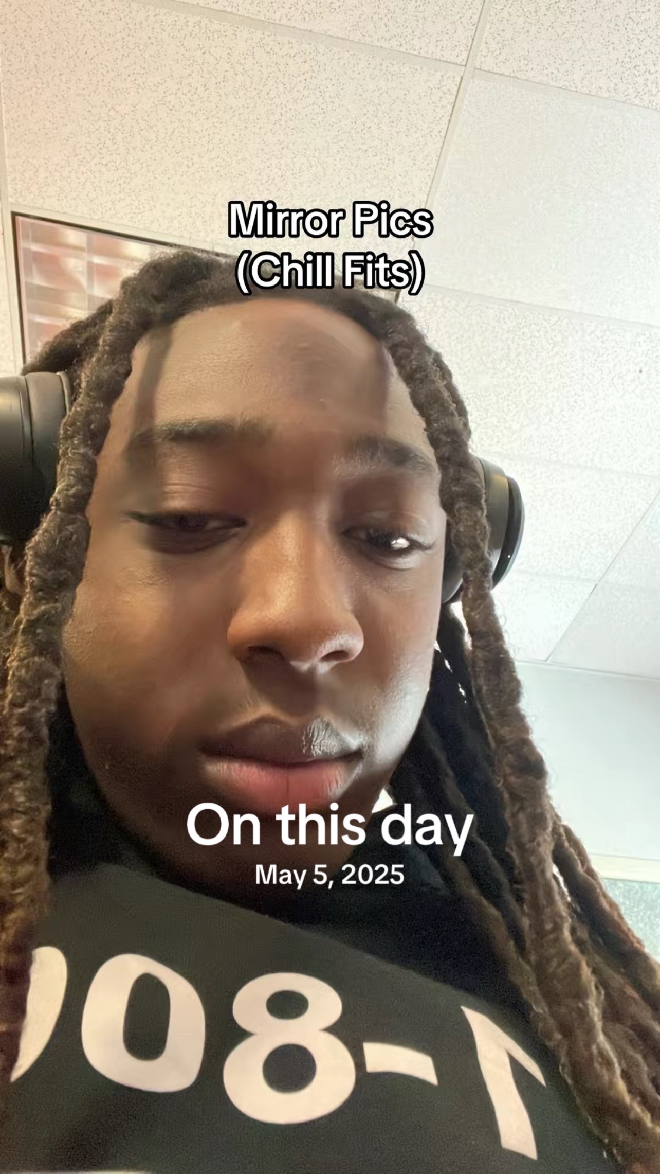 @👤