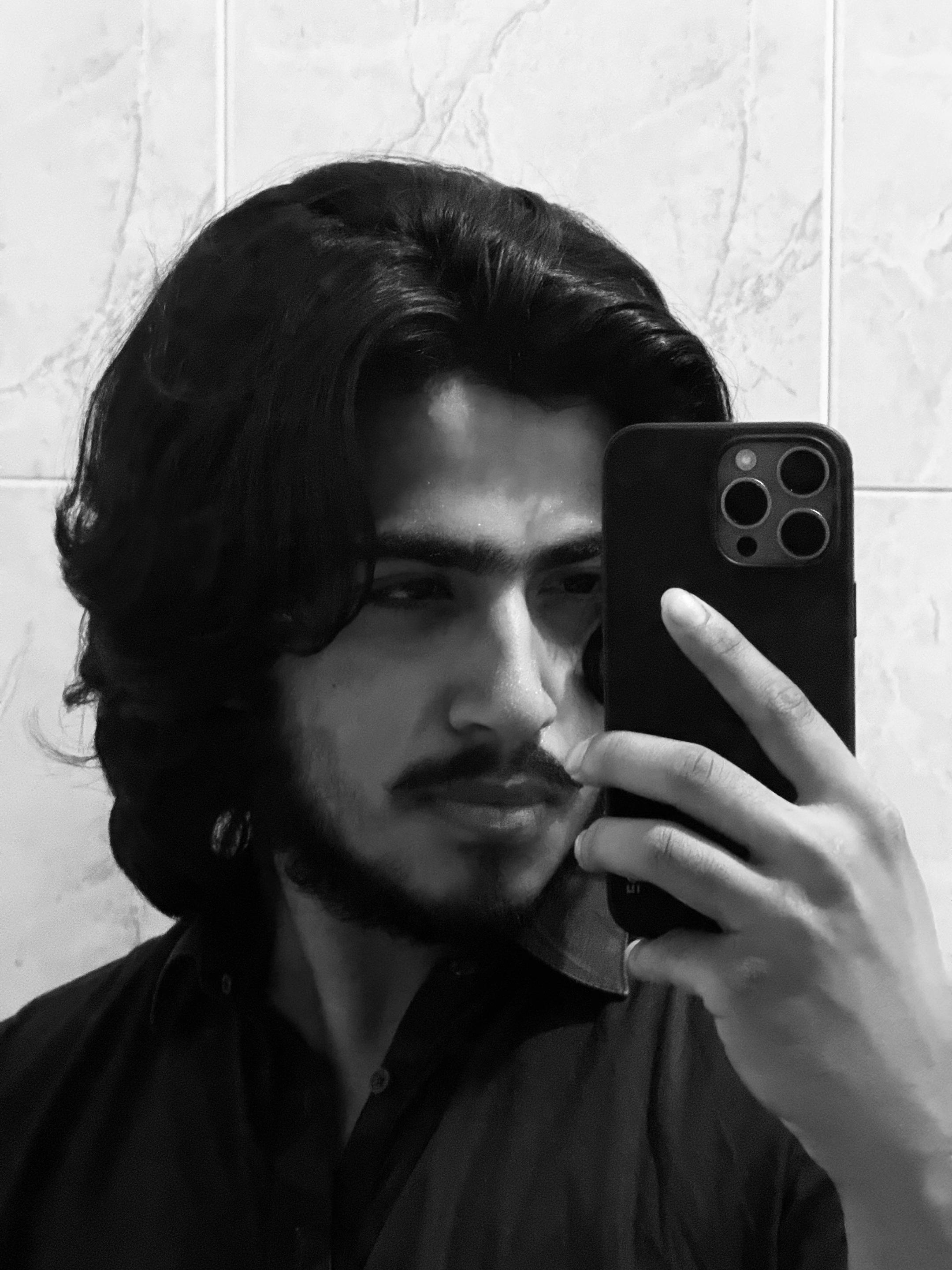 @شمروز مغل