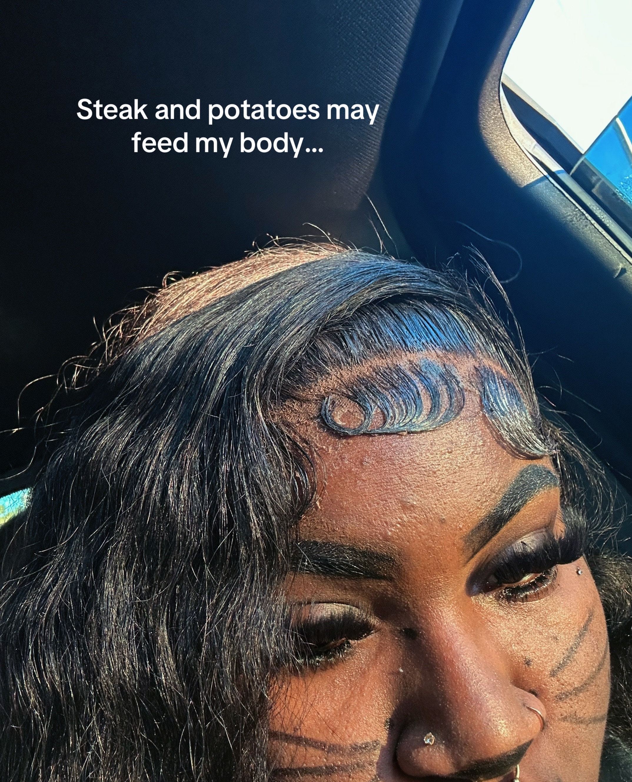 @👱🏽♀️ .