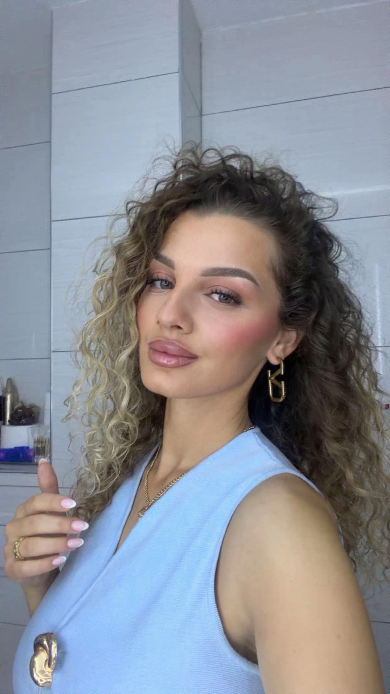 @Klara Gashi