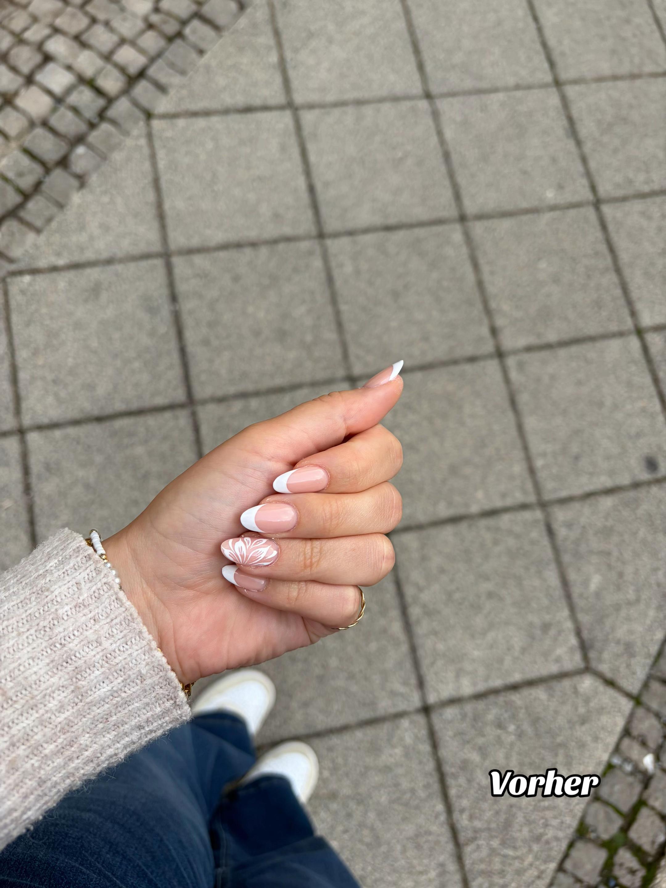 @Clara🌸