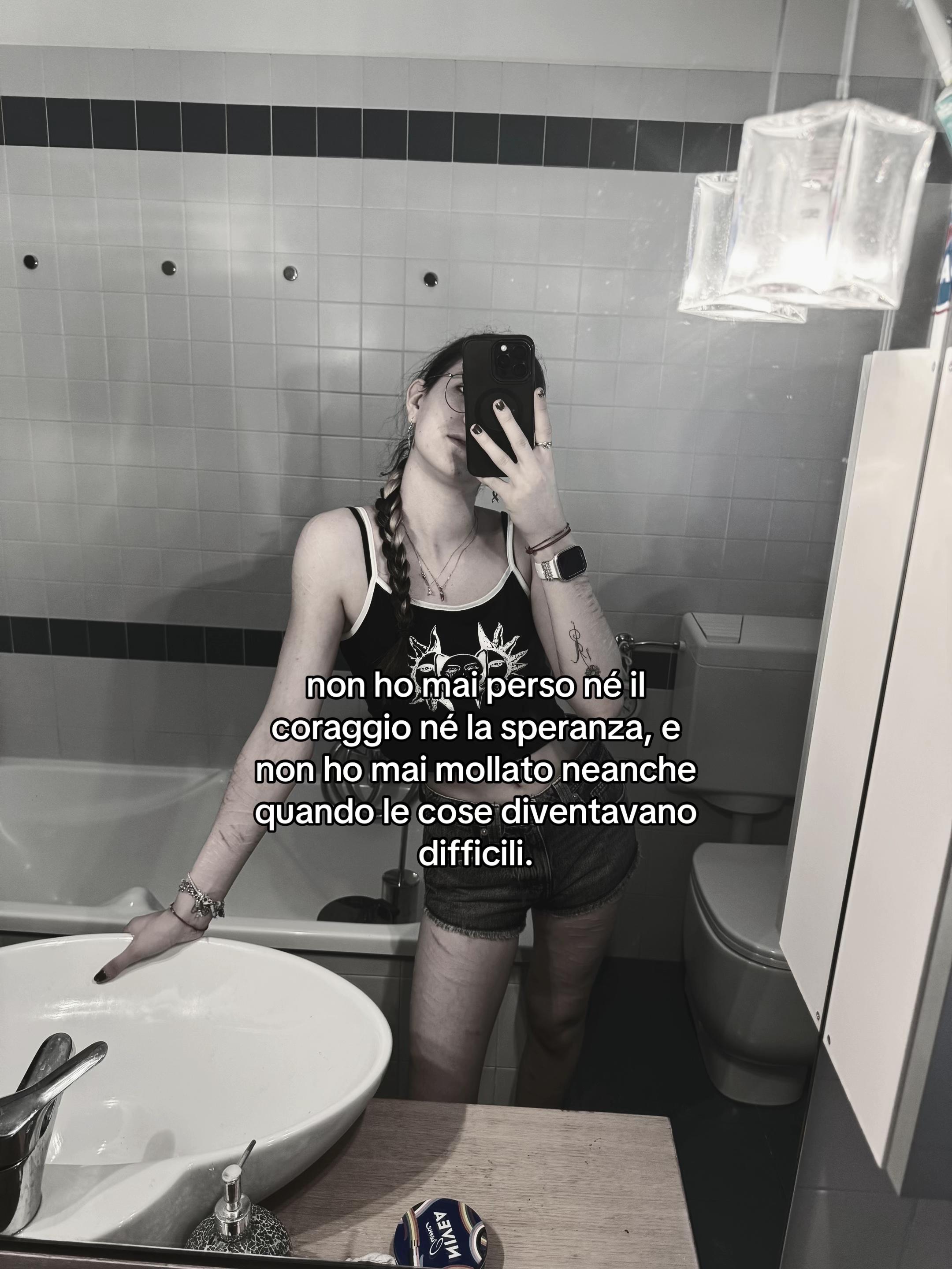 @elenina🎗️💜